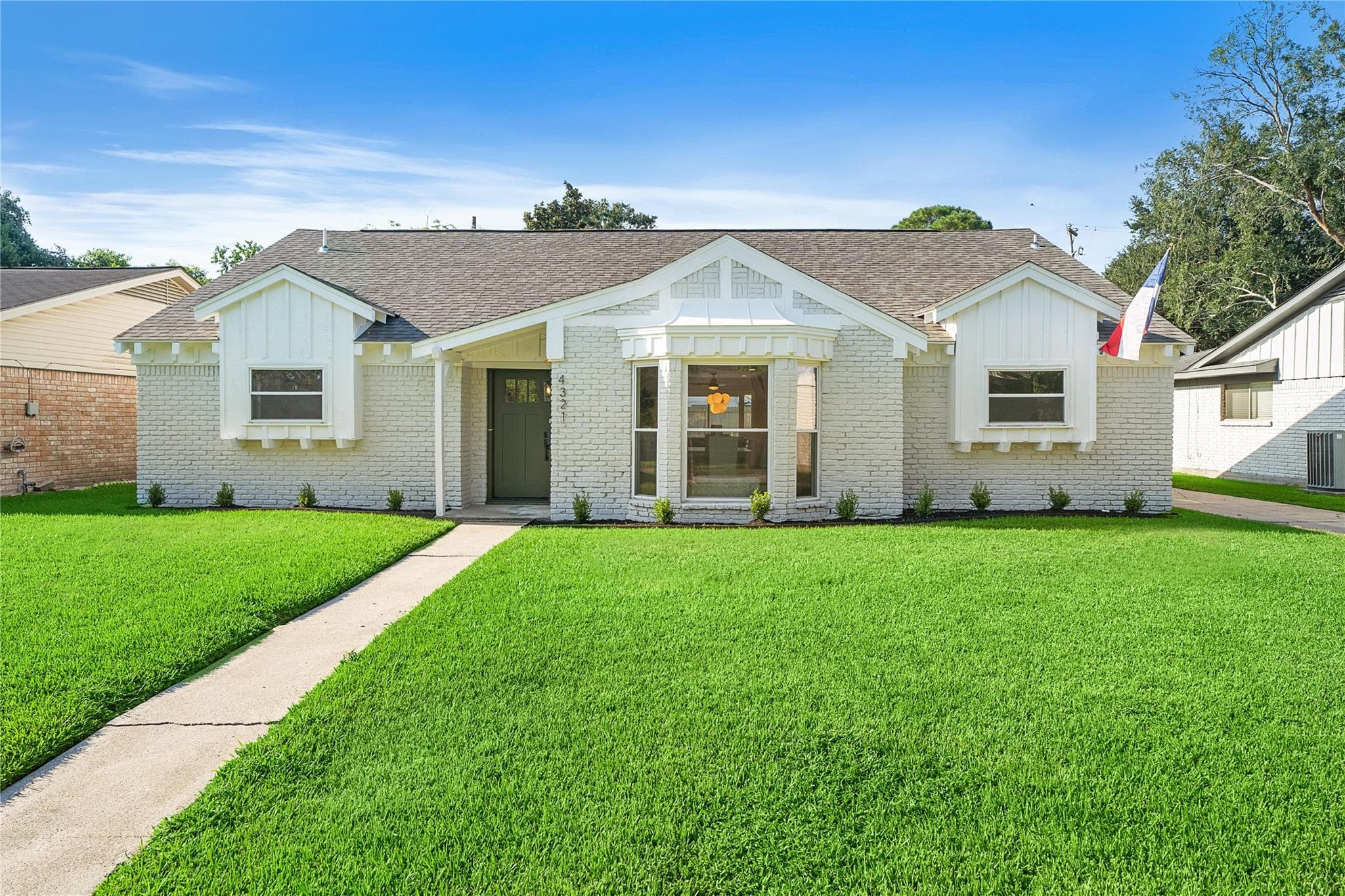 Main property image