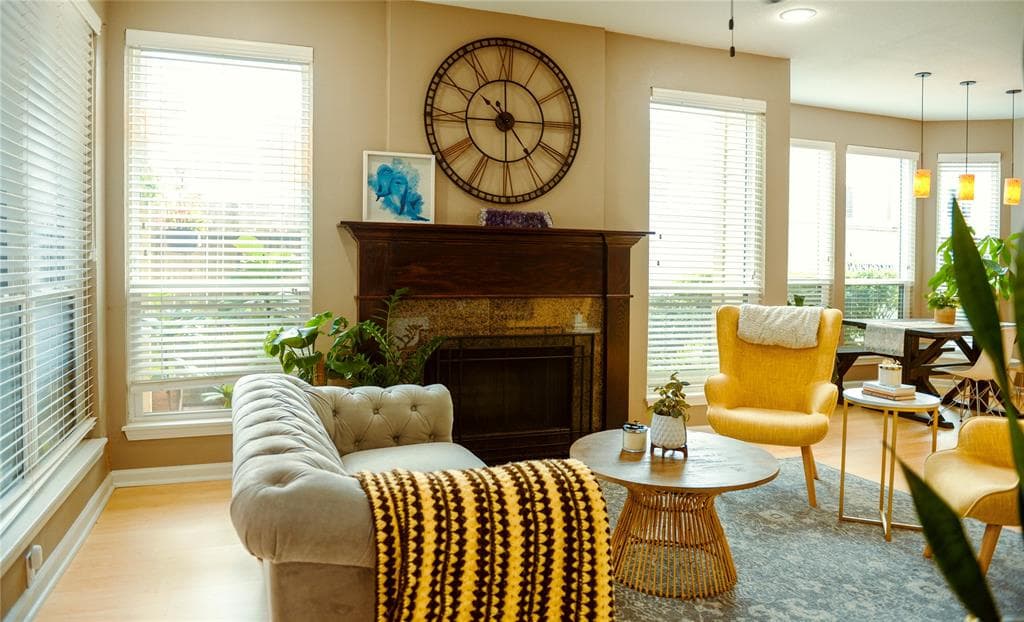 1881 Bering Dr Unit 13