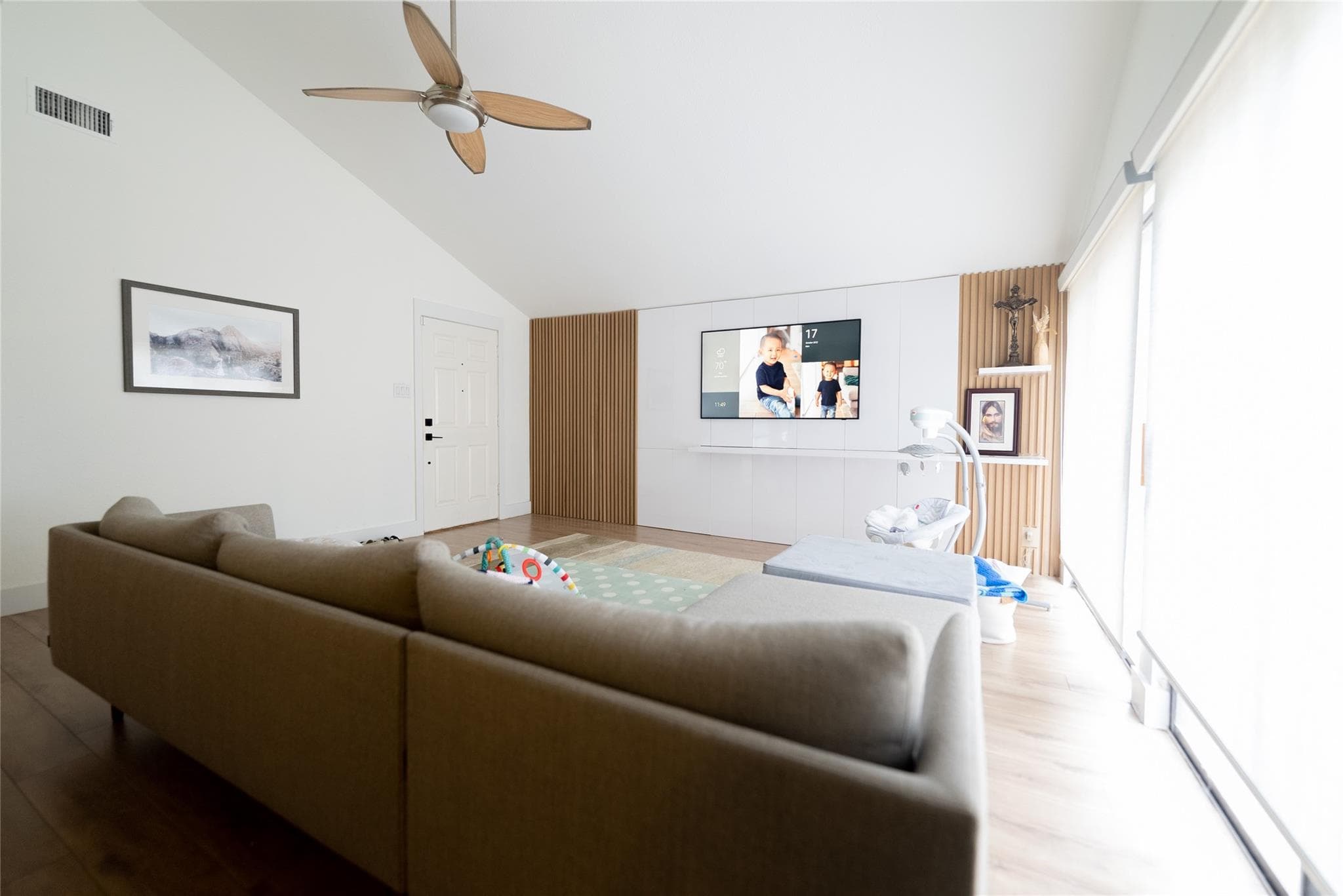 Gallery image 2