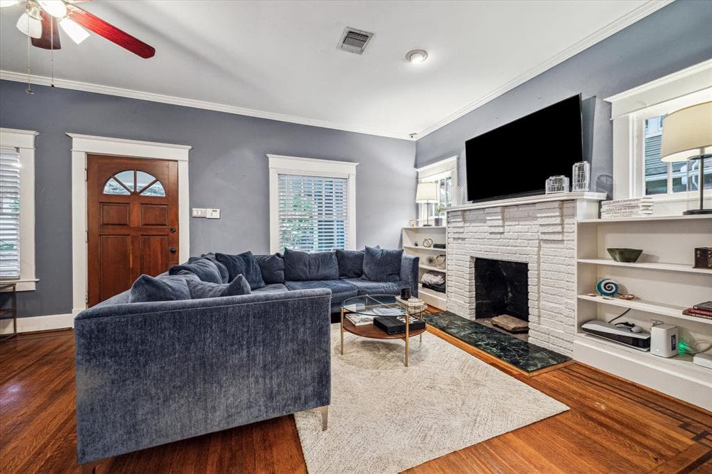 Gallery image 4