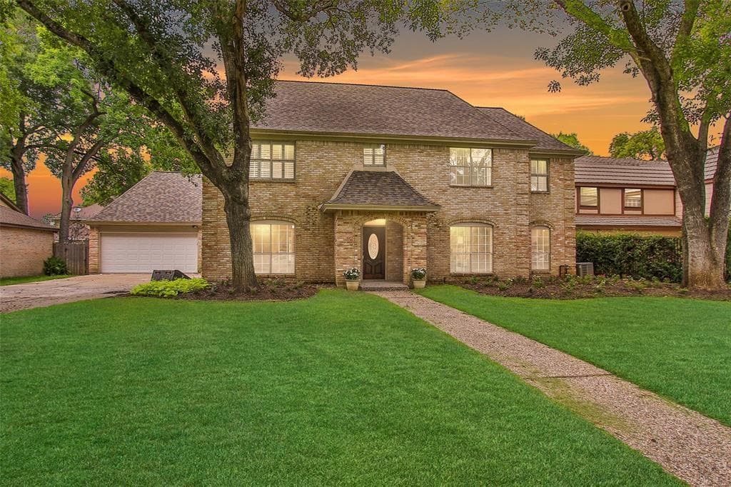 1126 Ivy Wall Dr