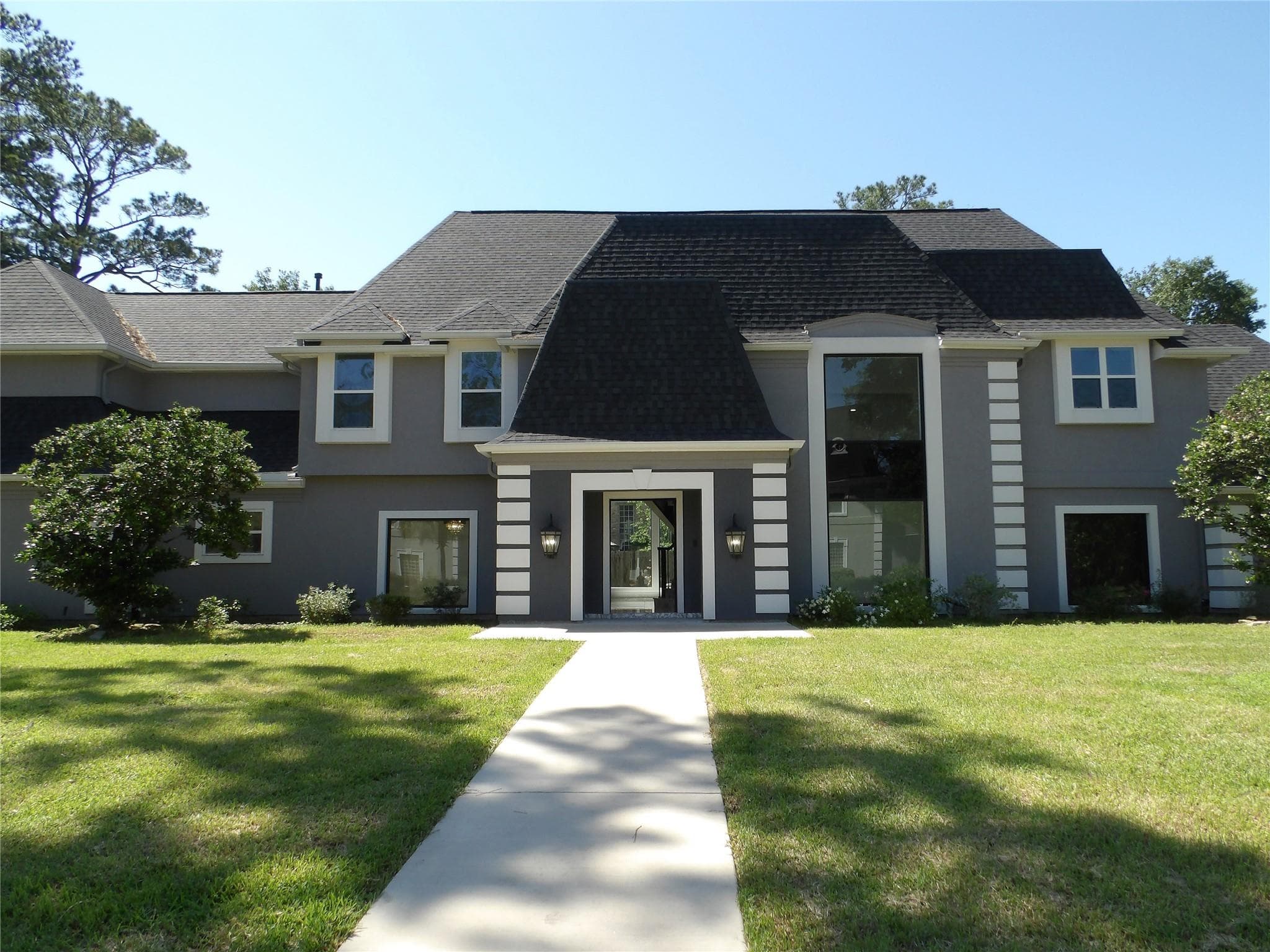 5623 Theall Rd