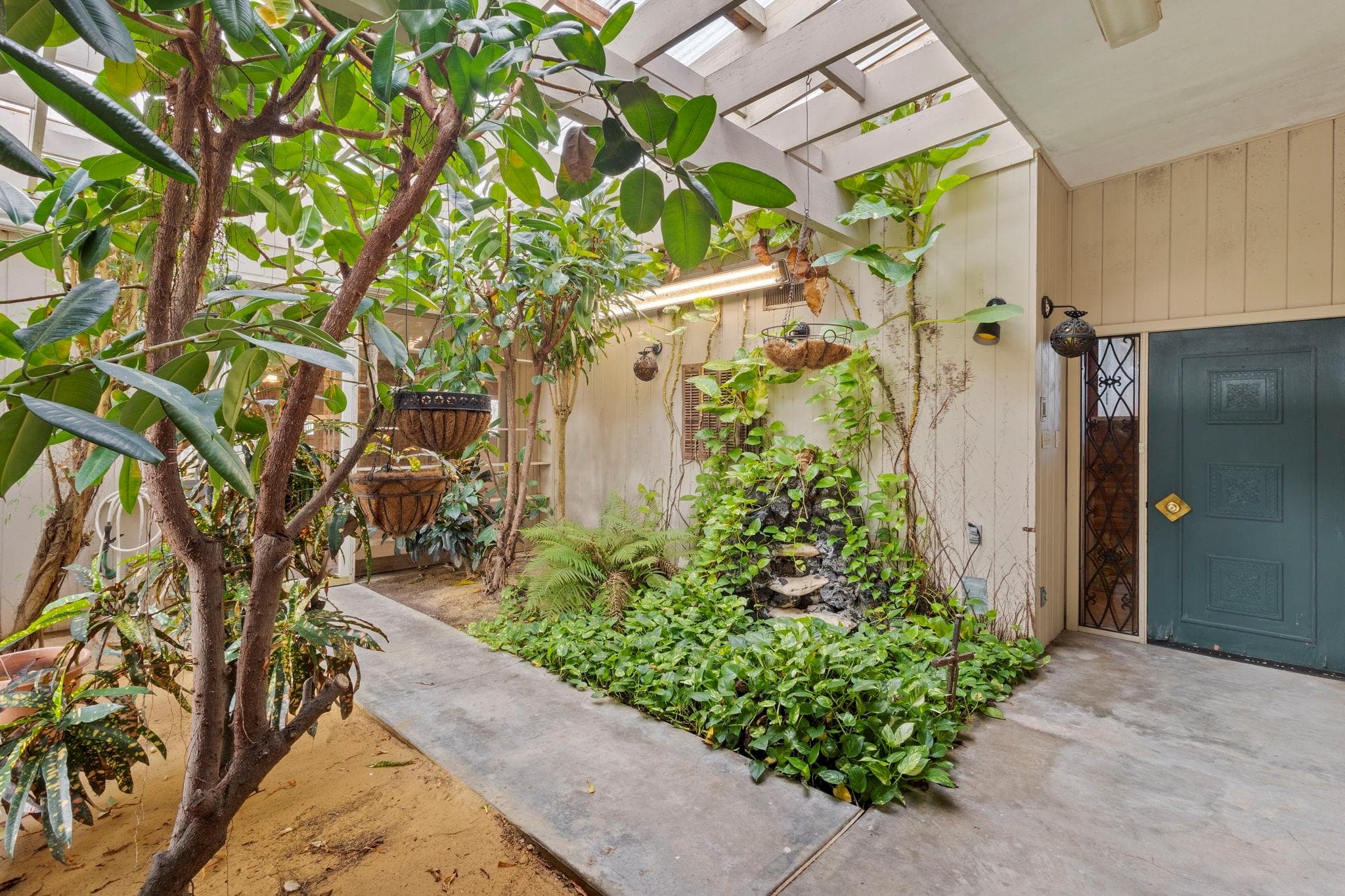Gallery image 4