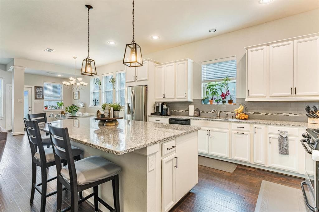 9434 Jayci Hills Ln