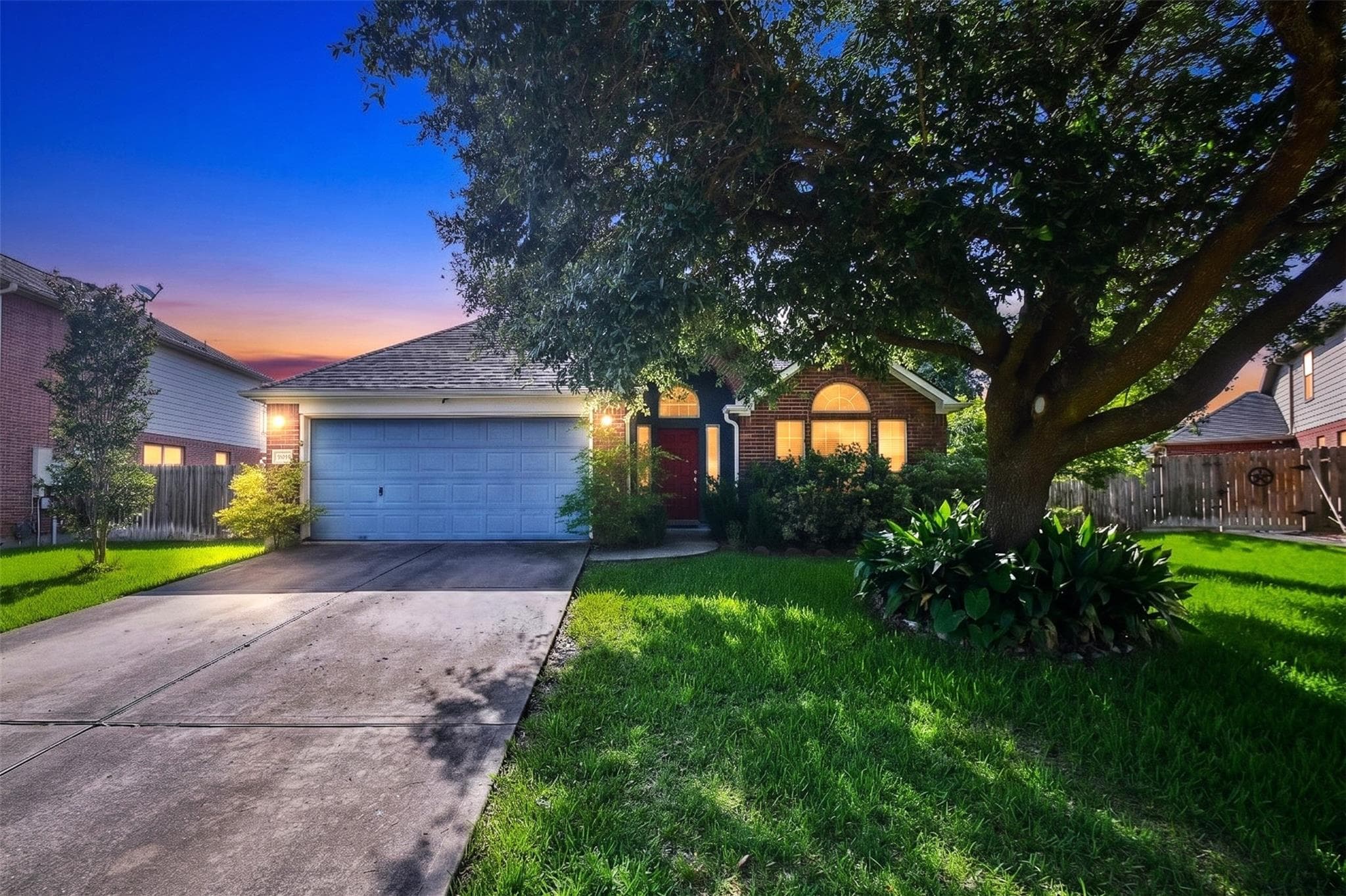 Main property image