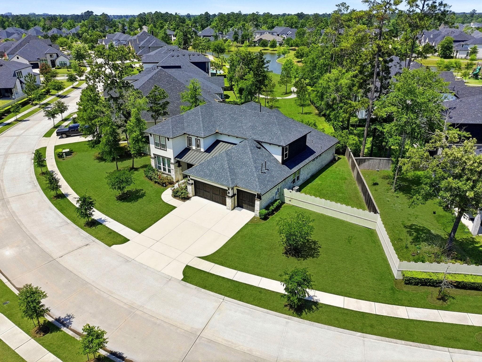 Main property image