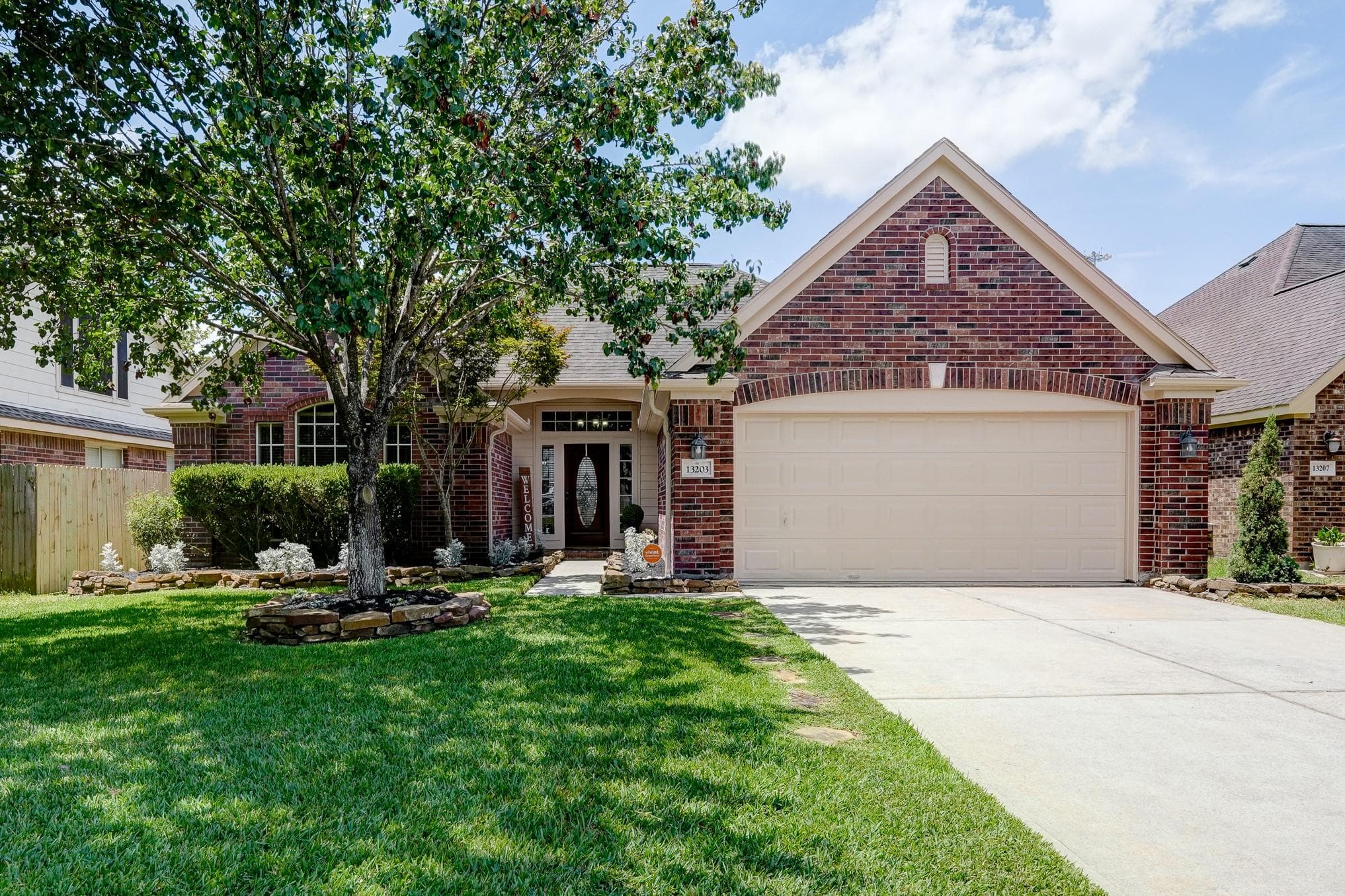 Main property image