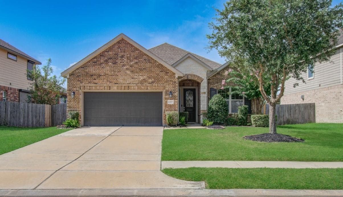 12807 Southern Oaks Lndg