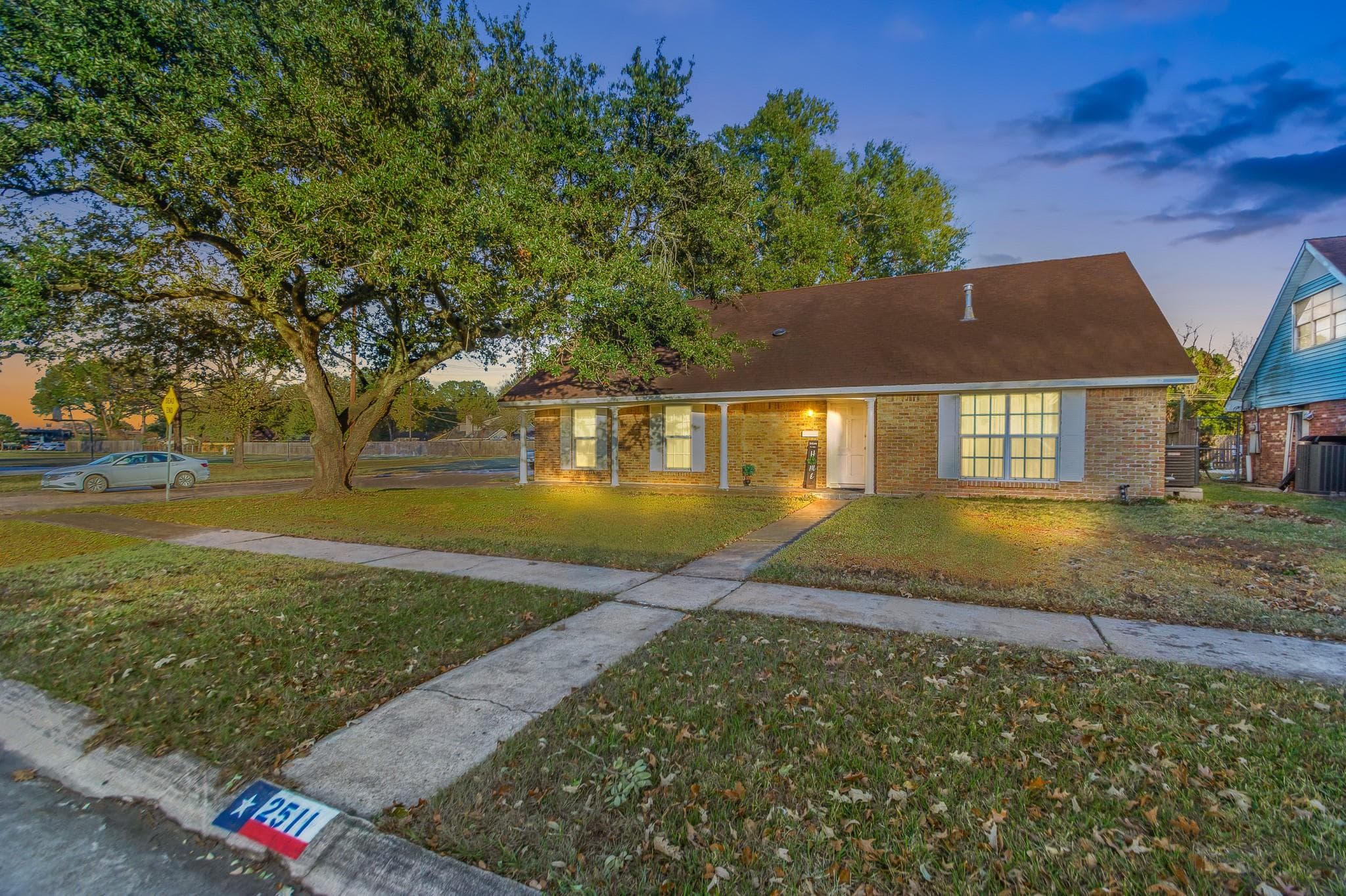 2511 Cherry Ln