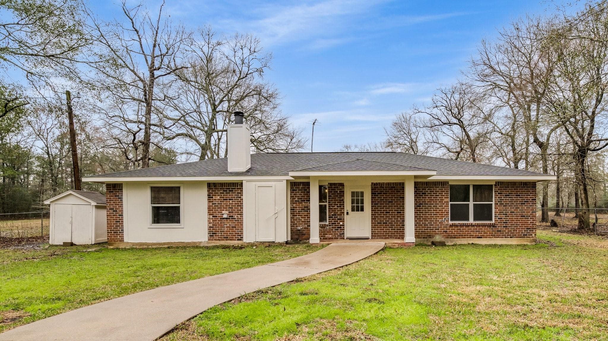 13425 Wildwood Rd