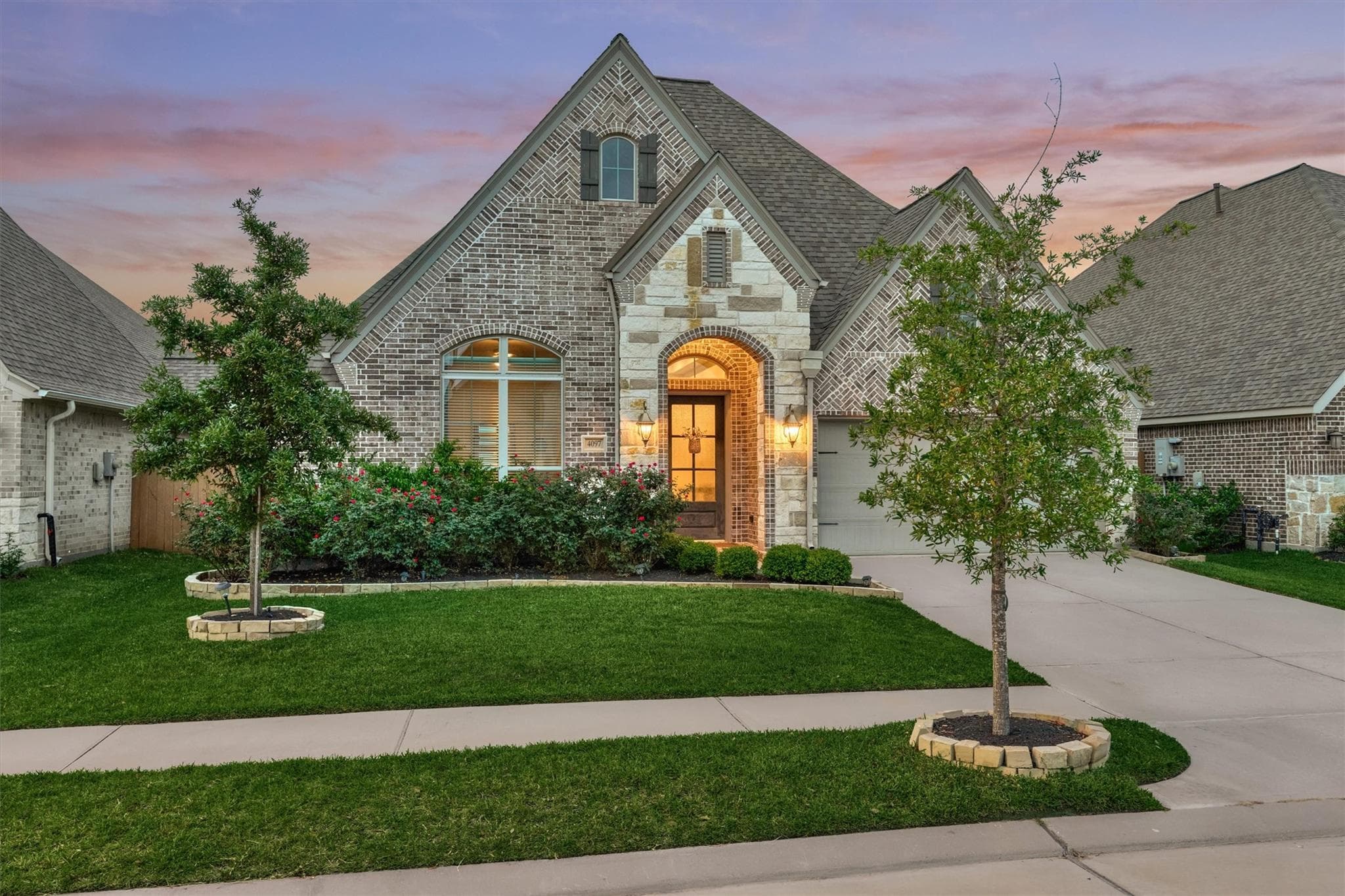 4097 Emerson Cove Dr