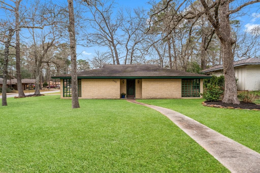 131 La Quinta Dr