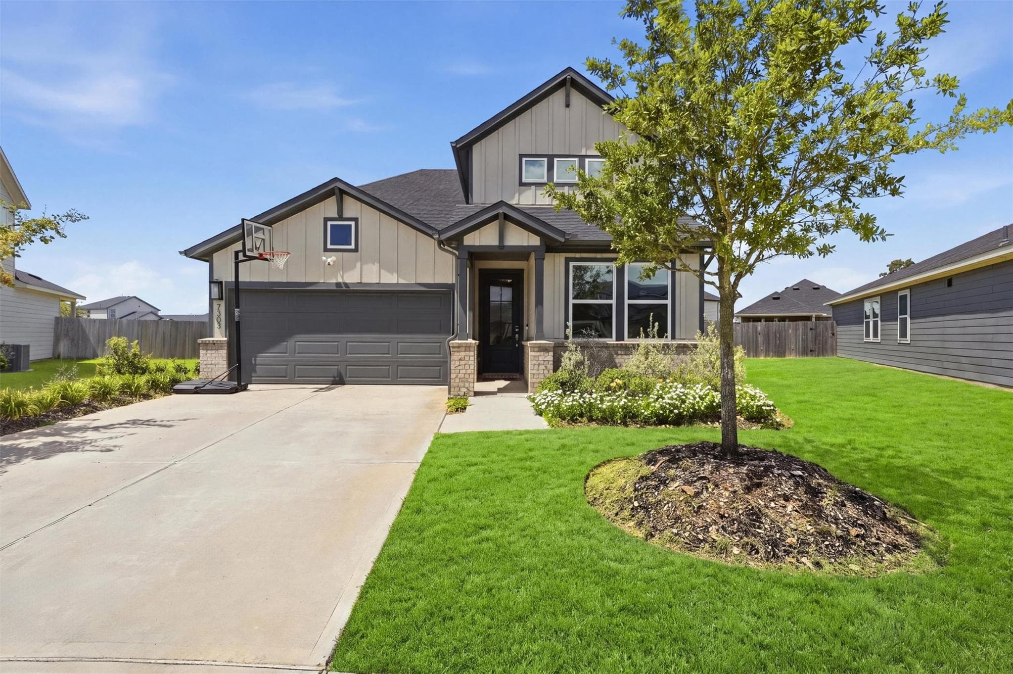 Main property image