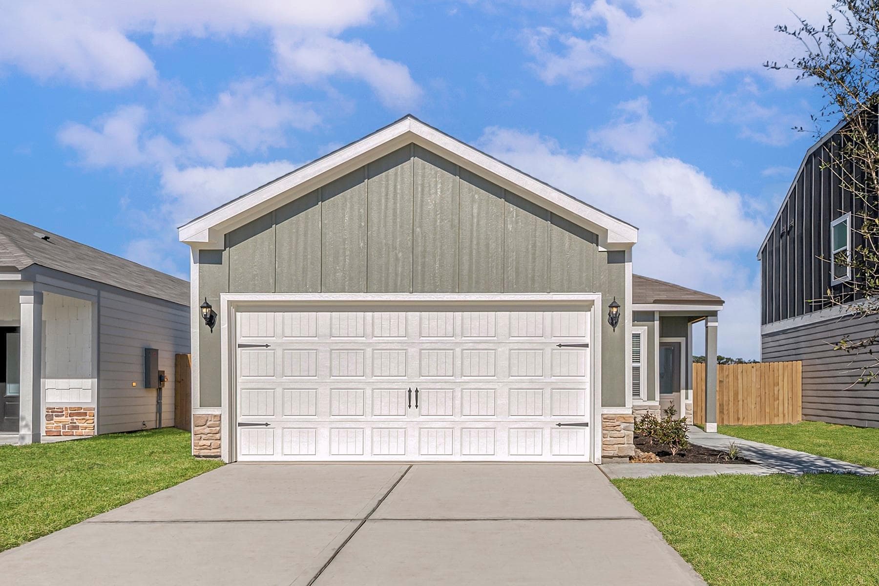 8021 Vanilla Orchid Dr