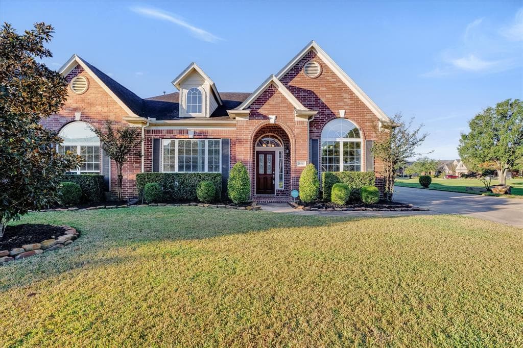 14515 Lakeside View Way