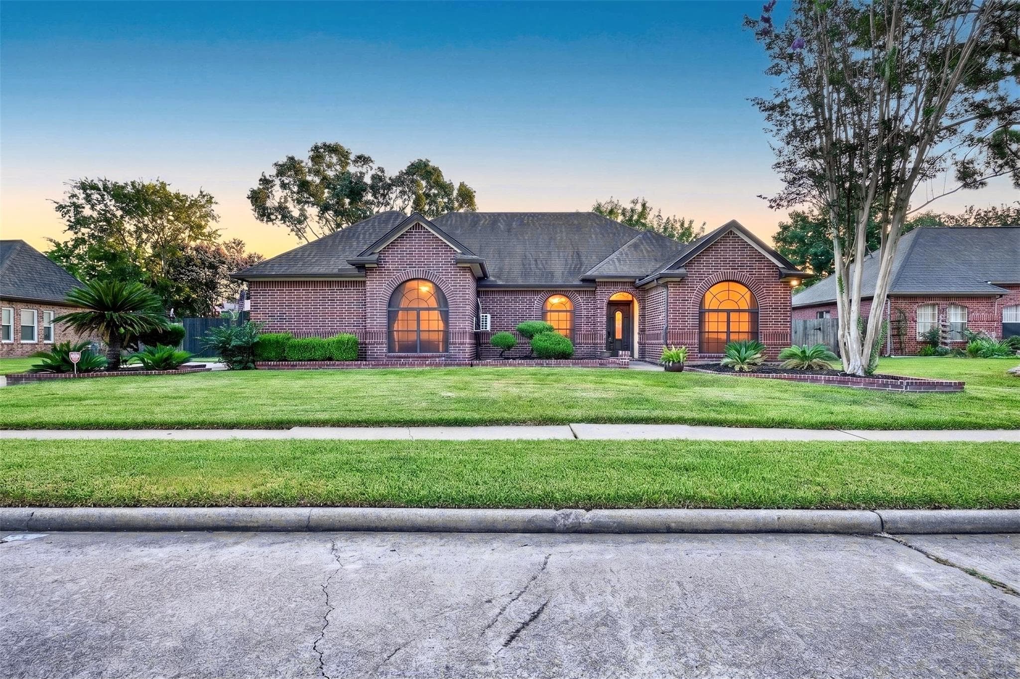 18610 Autumn Hills Dr