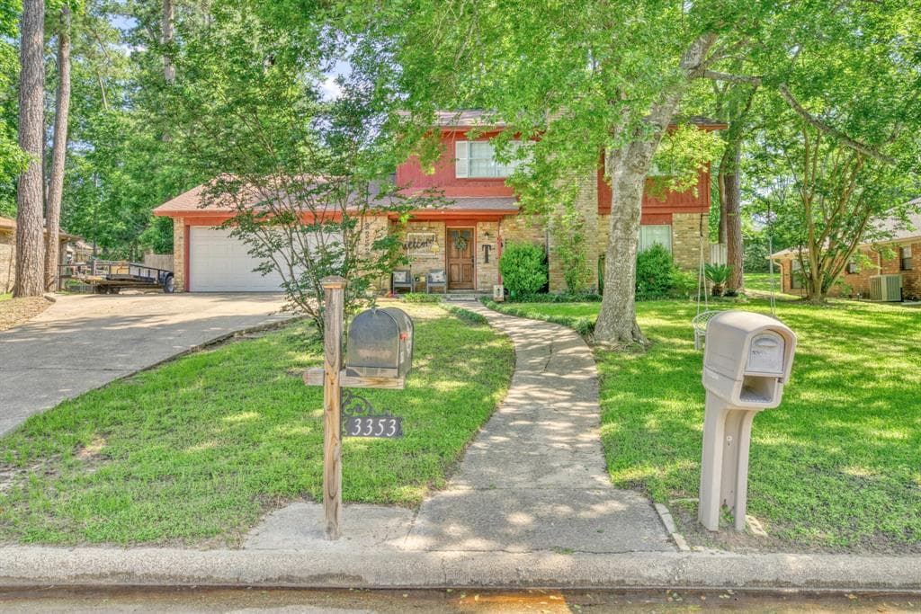 3353 Thornwood Way