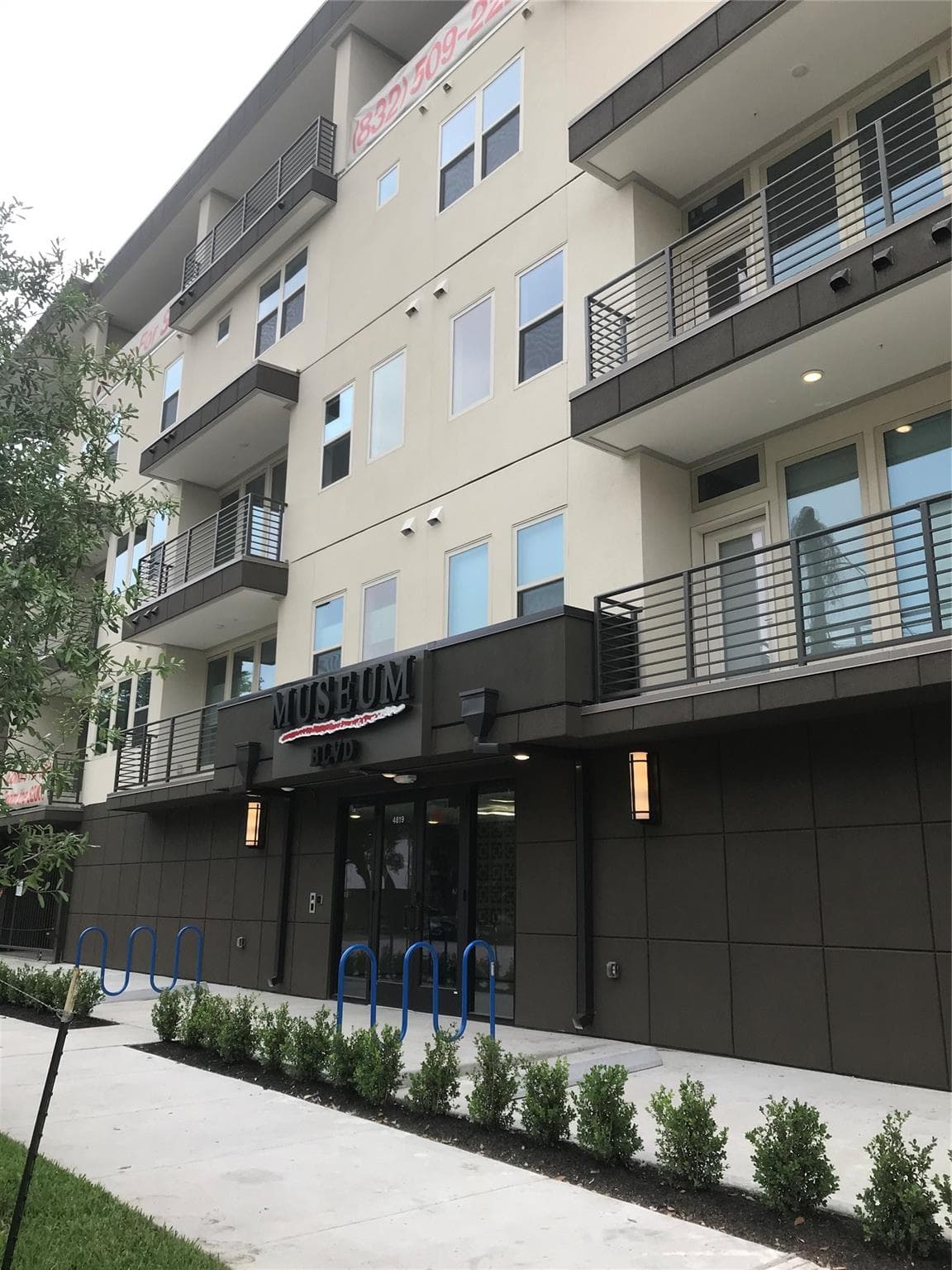 4819 Caroline St Unit 107
