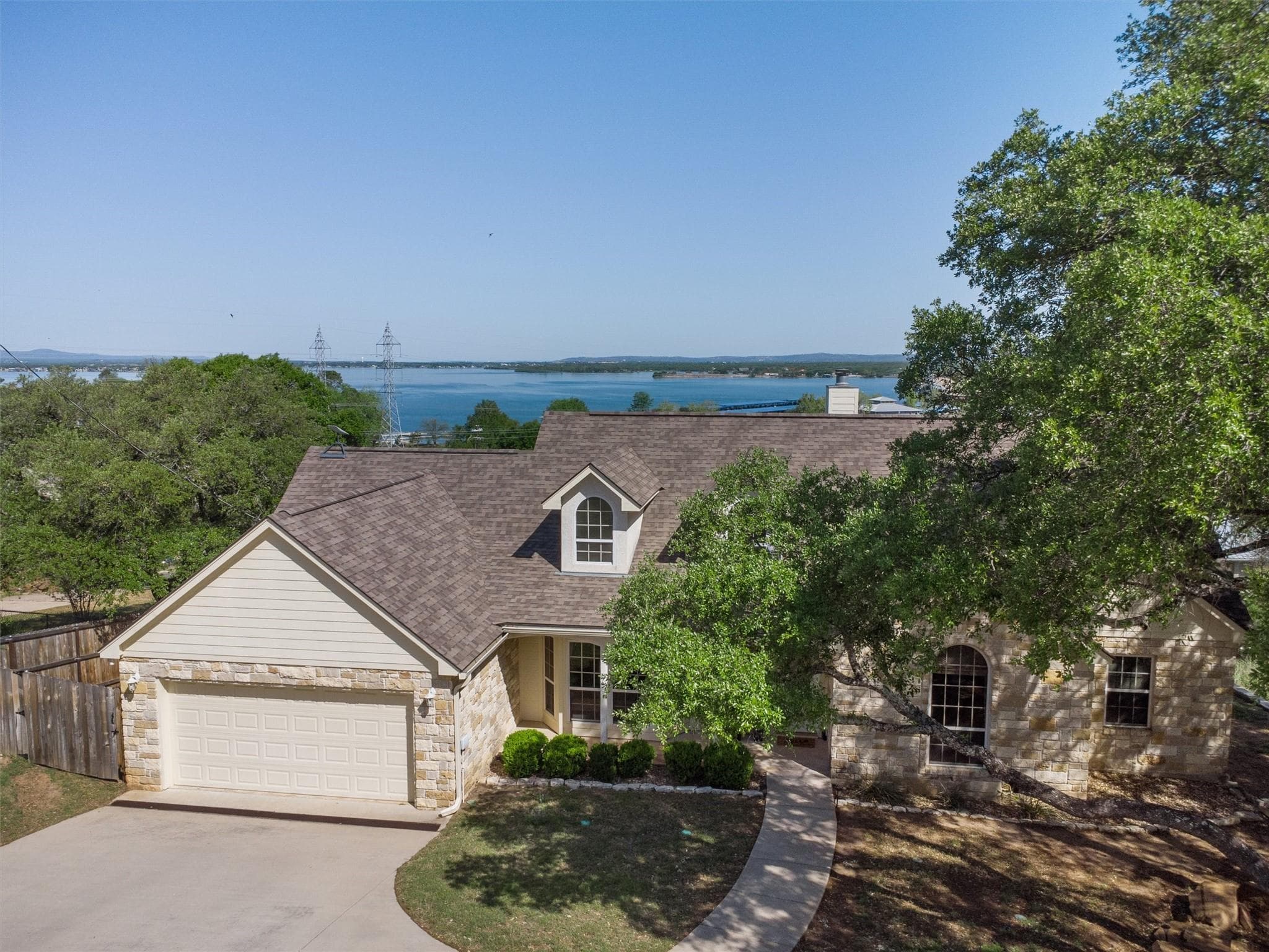 104 Kings Way