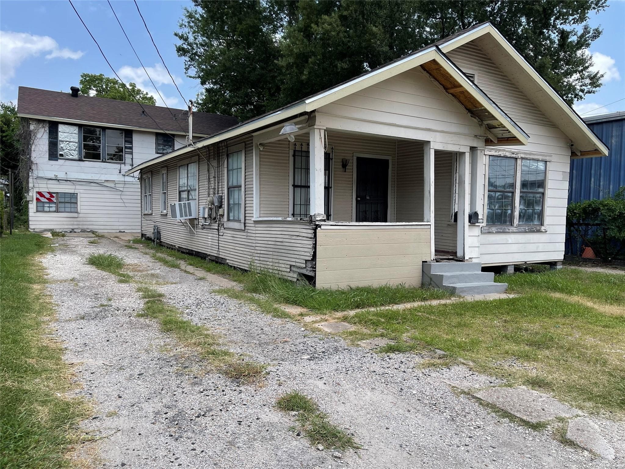 Main property image