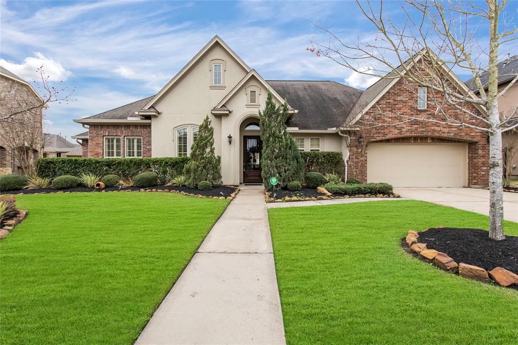 7643 Ikes Tree Dr