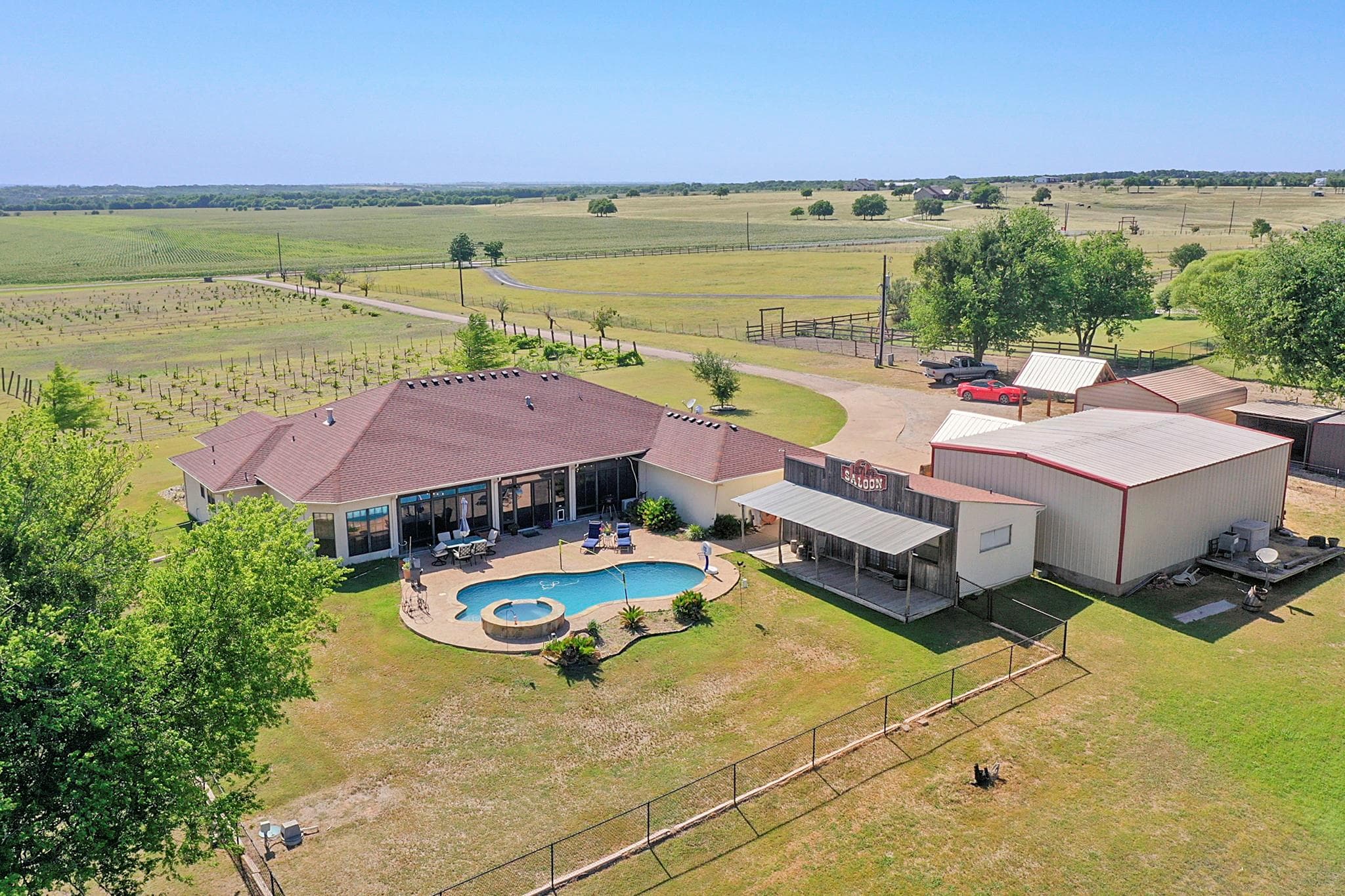 300 County Road 433
