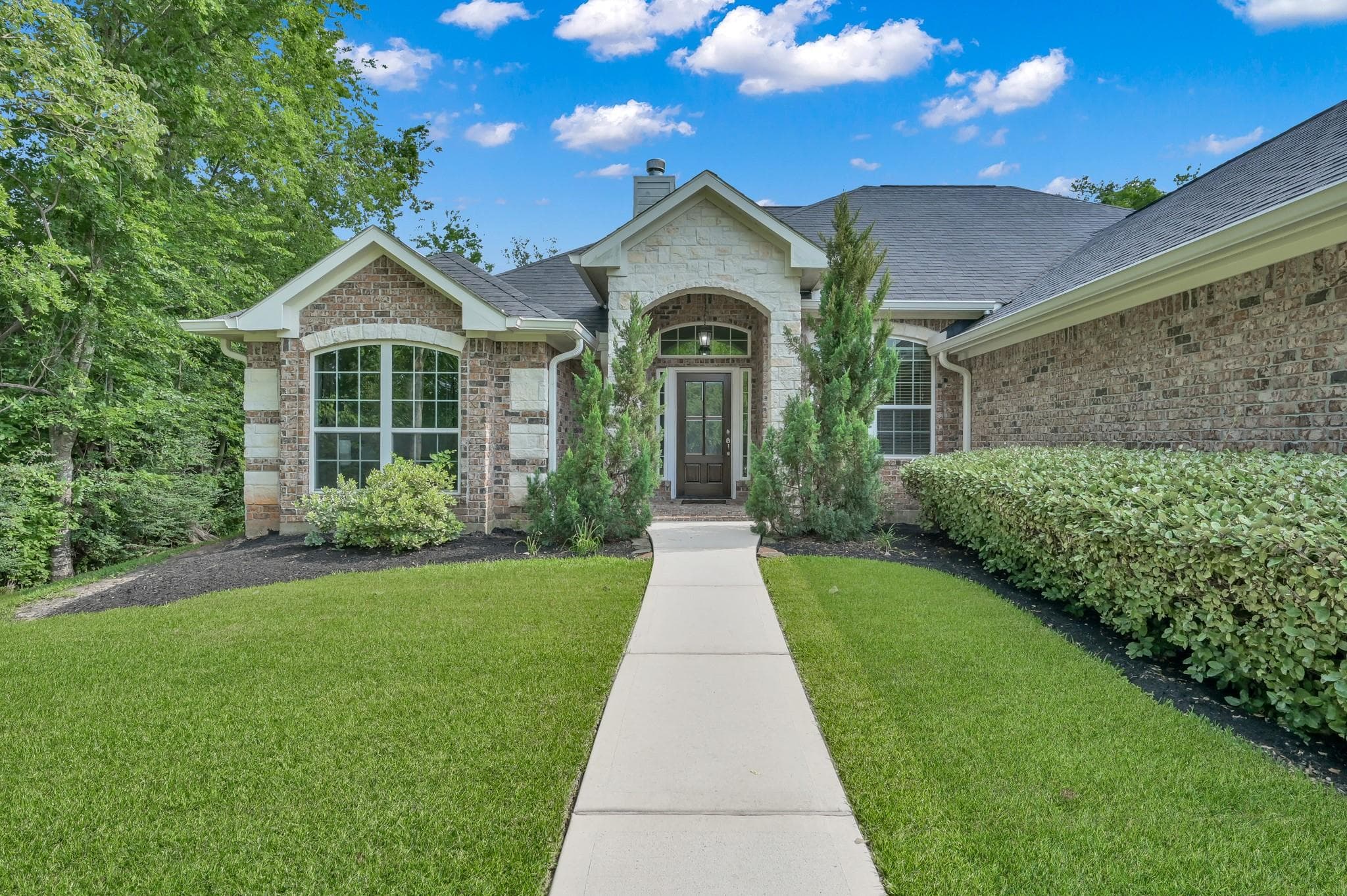 281 Berkley Dr