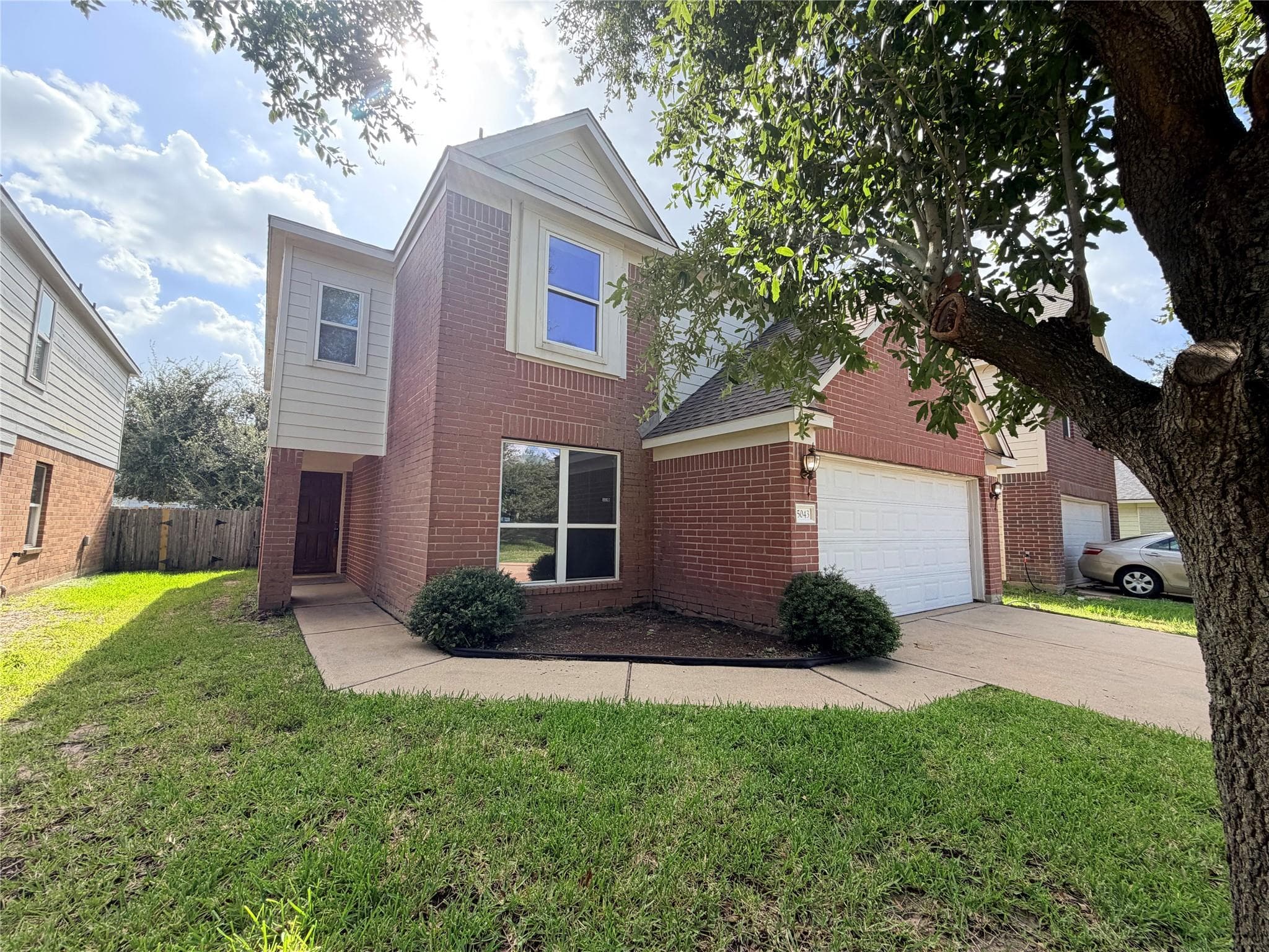 5043 Lamppost Hill Ct