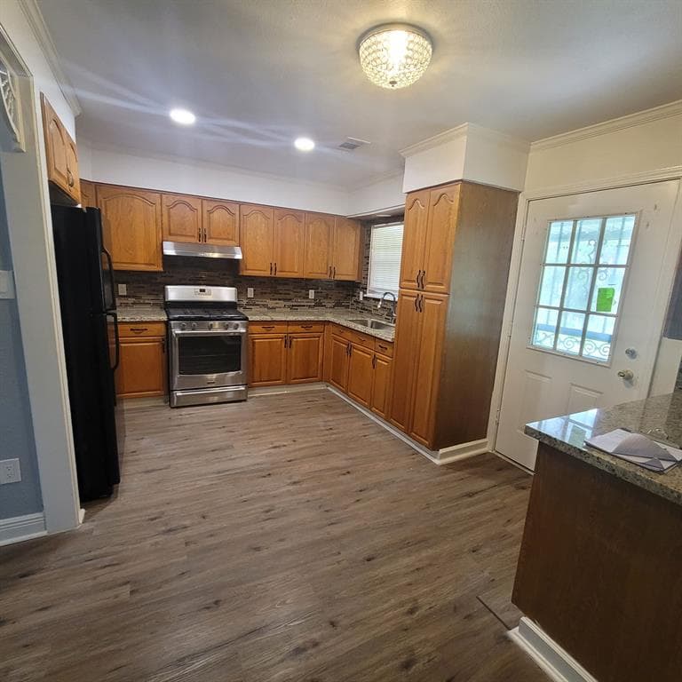 Gallery image 2