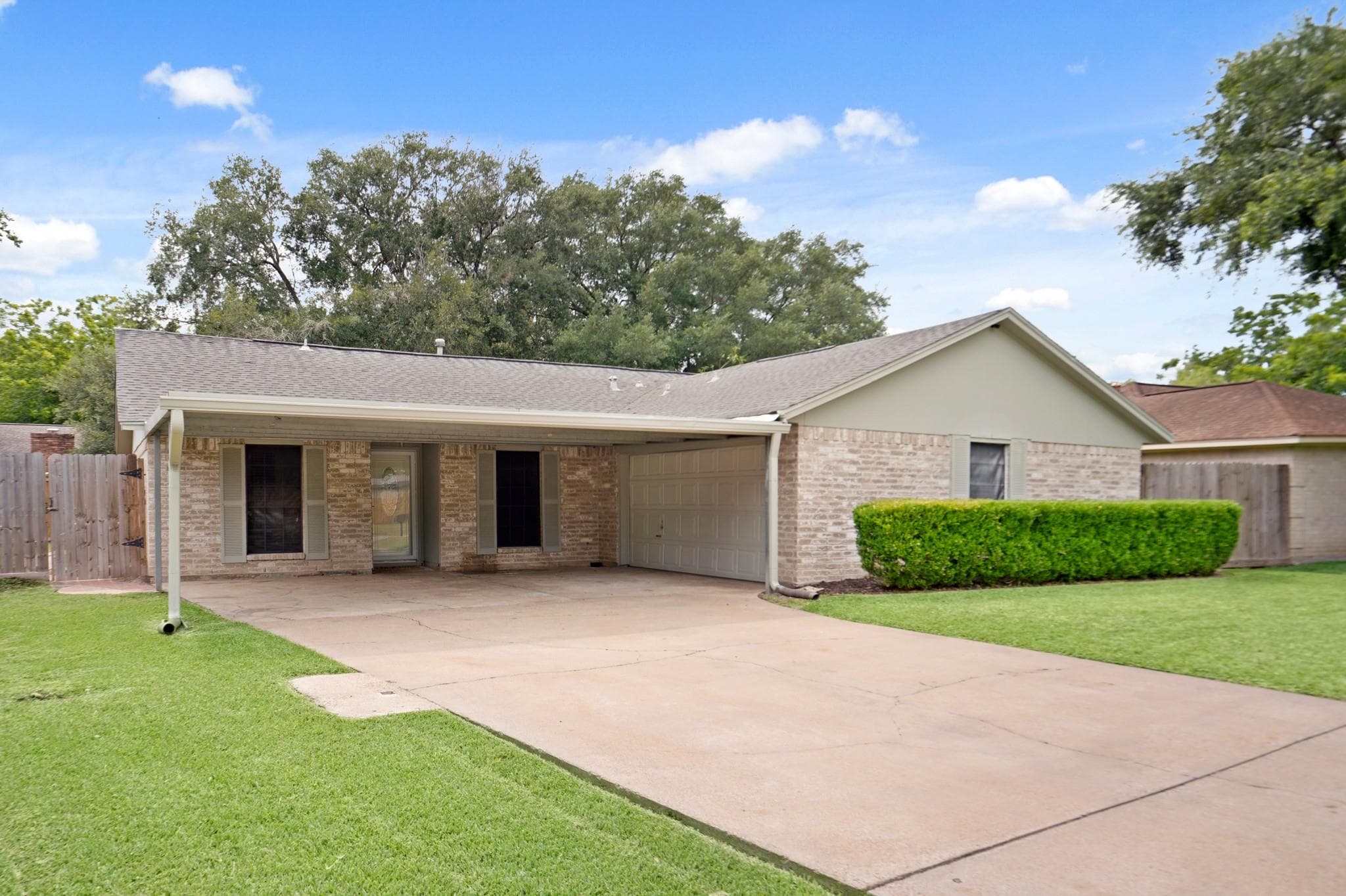 1926 Klauke Ct