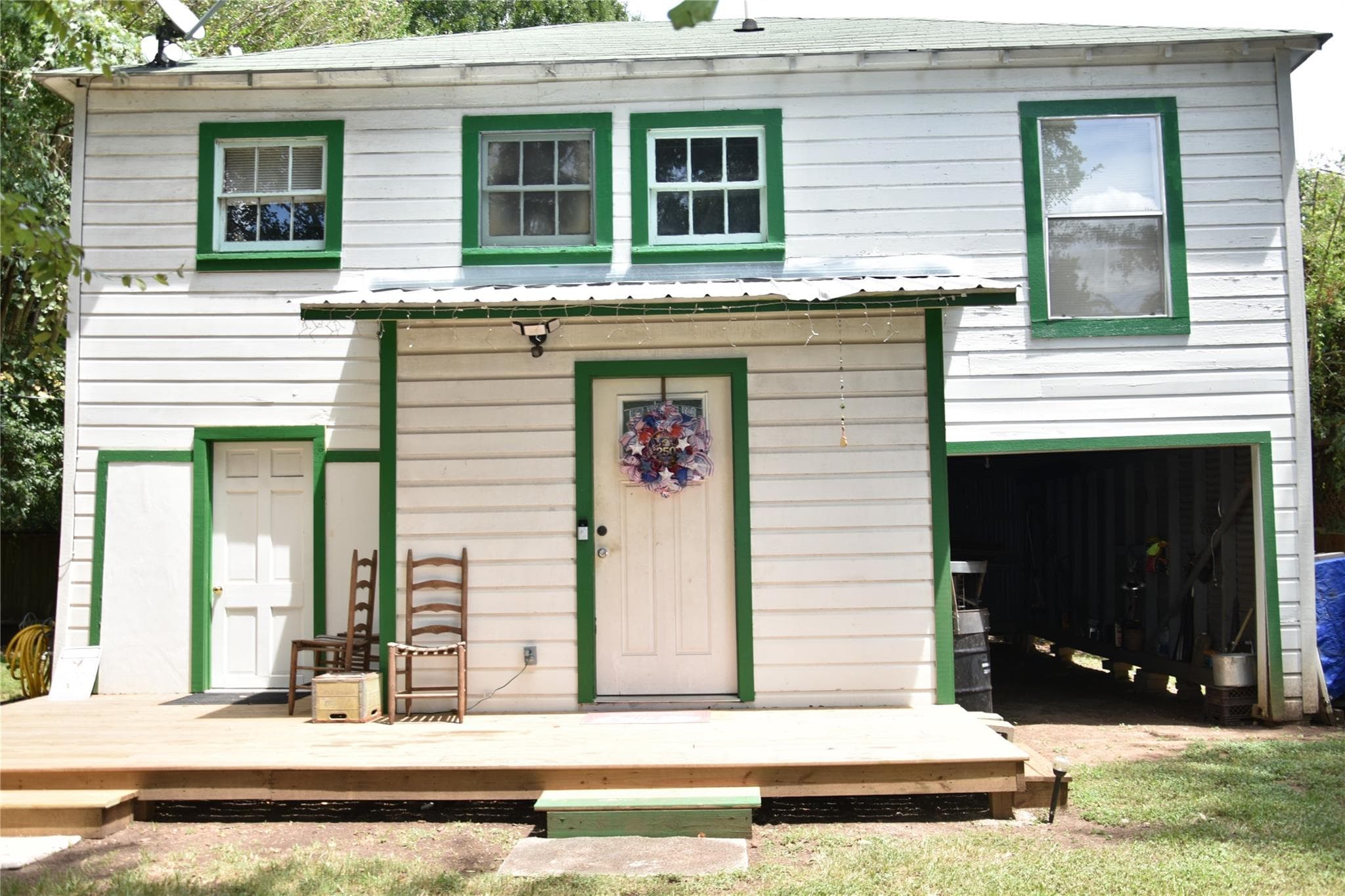 711 Lamar Ave