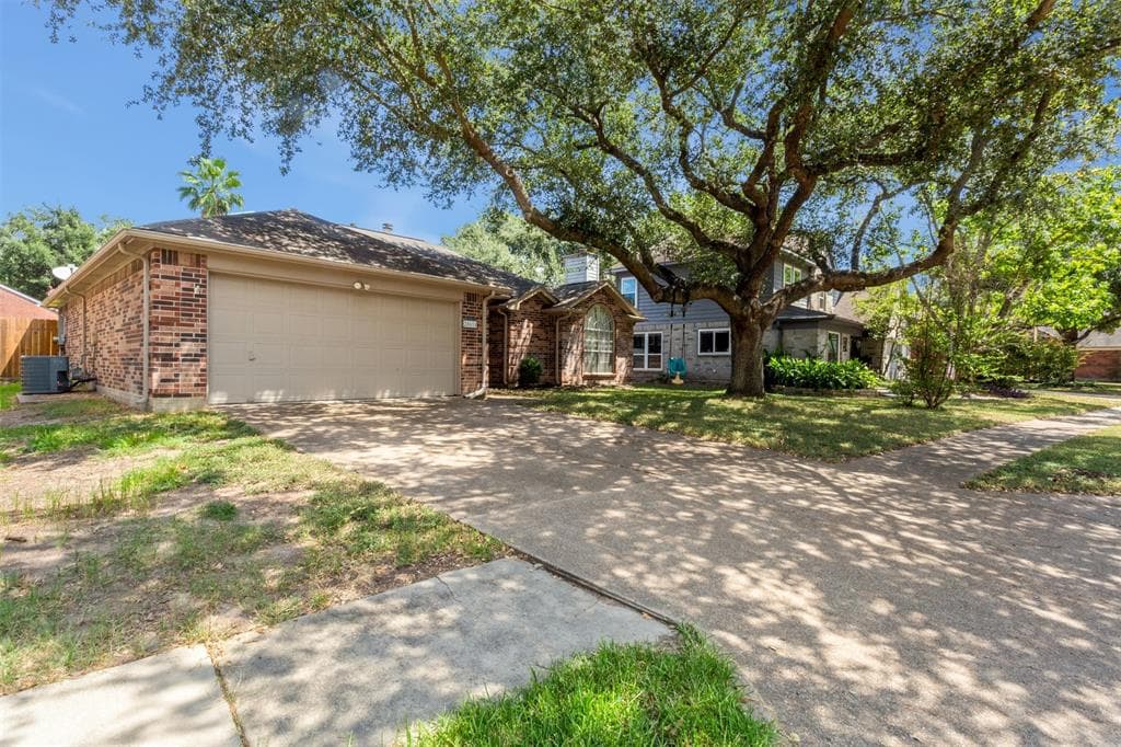 20618 Cat Springs Ct
