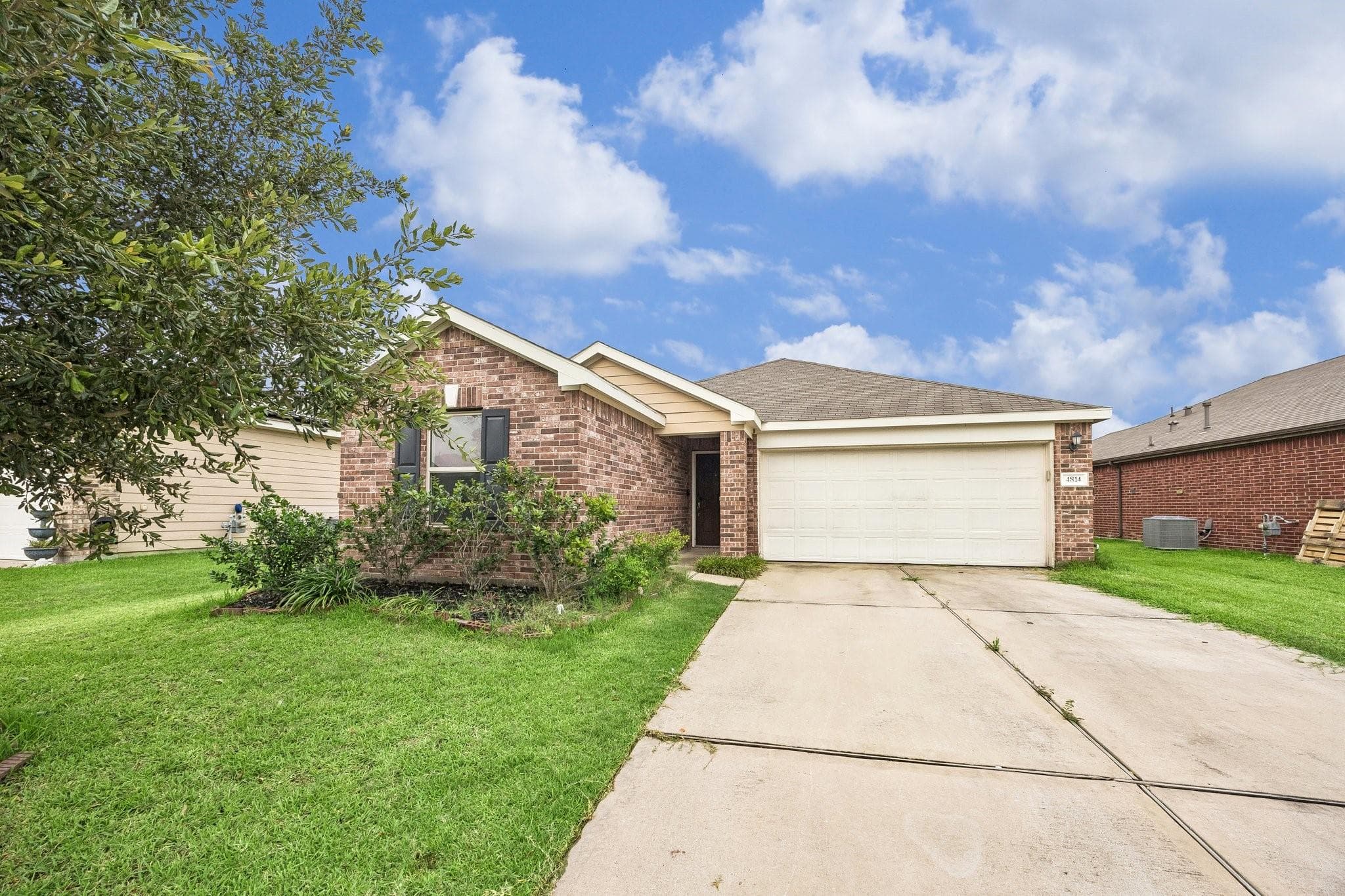 4814 Westfield Pines Dr