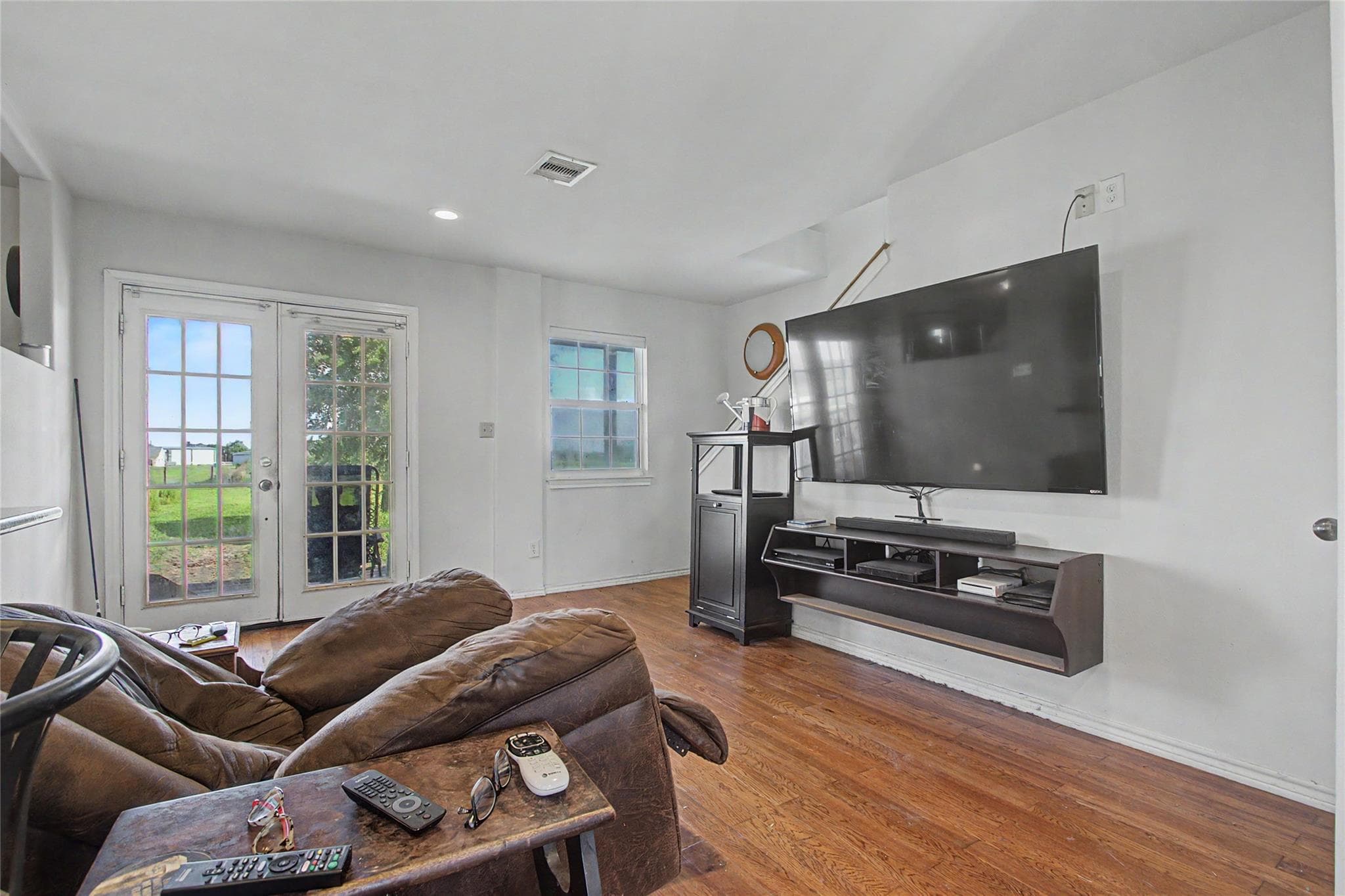 Gallery image 3