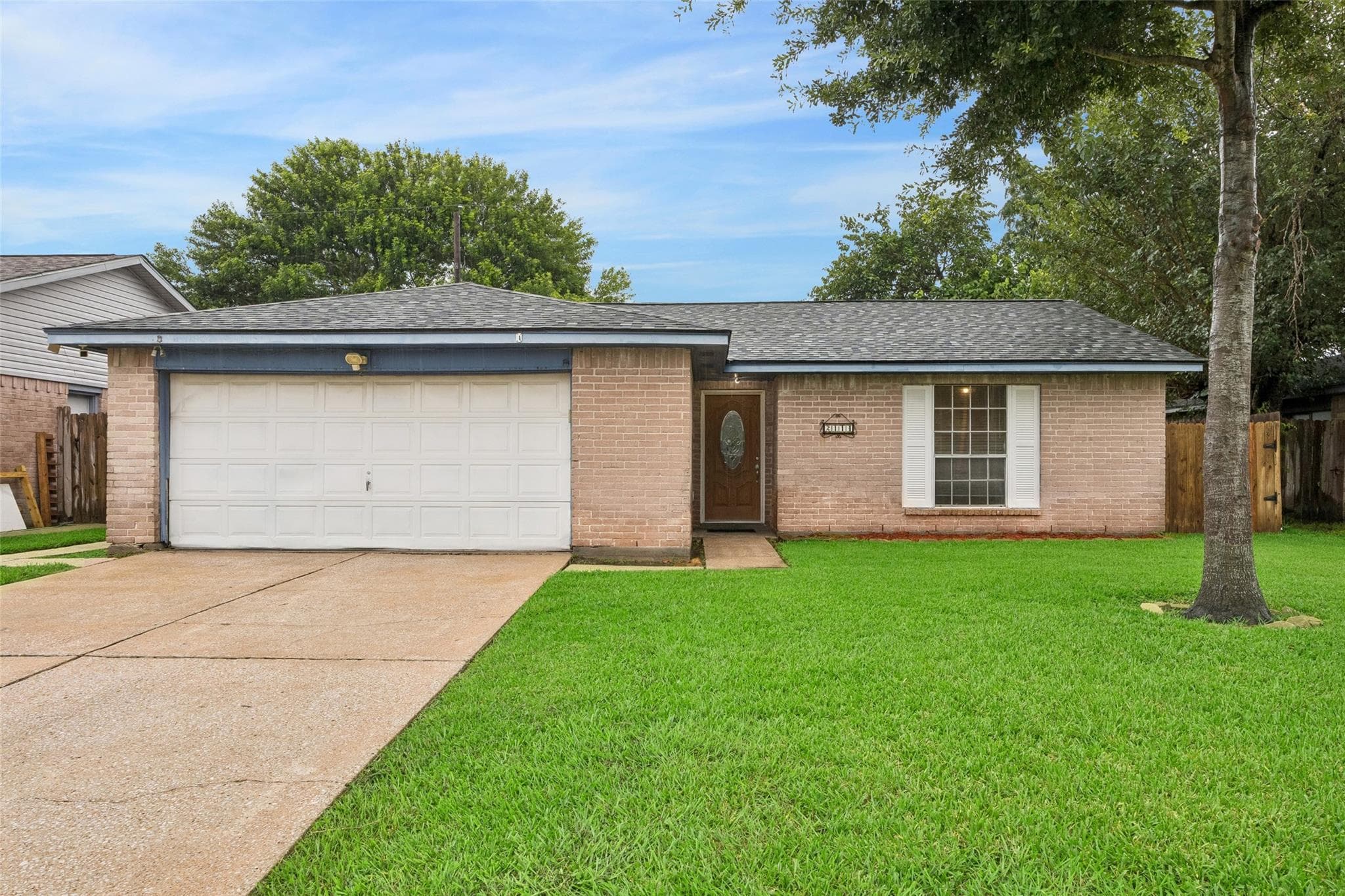 2114 Mocking Bird Ln