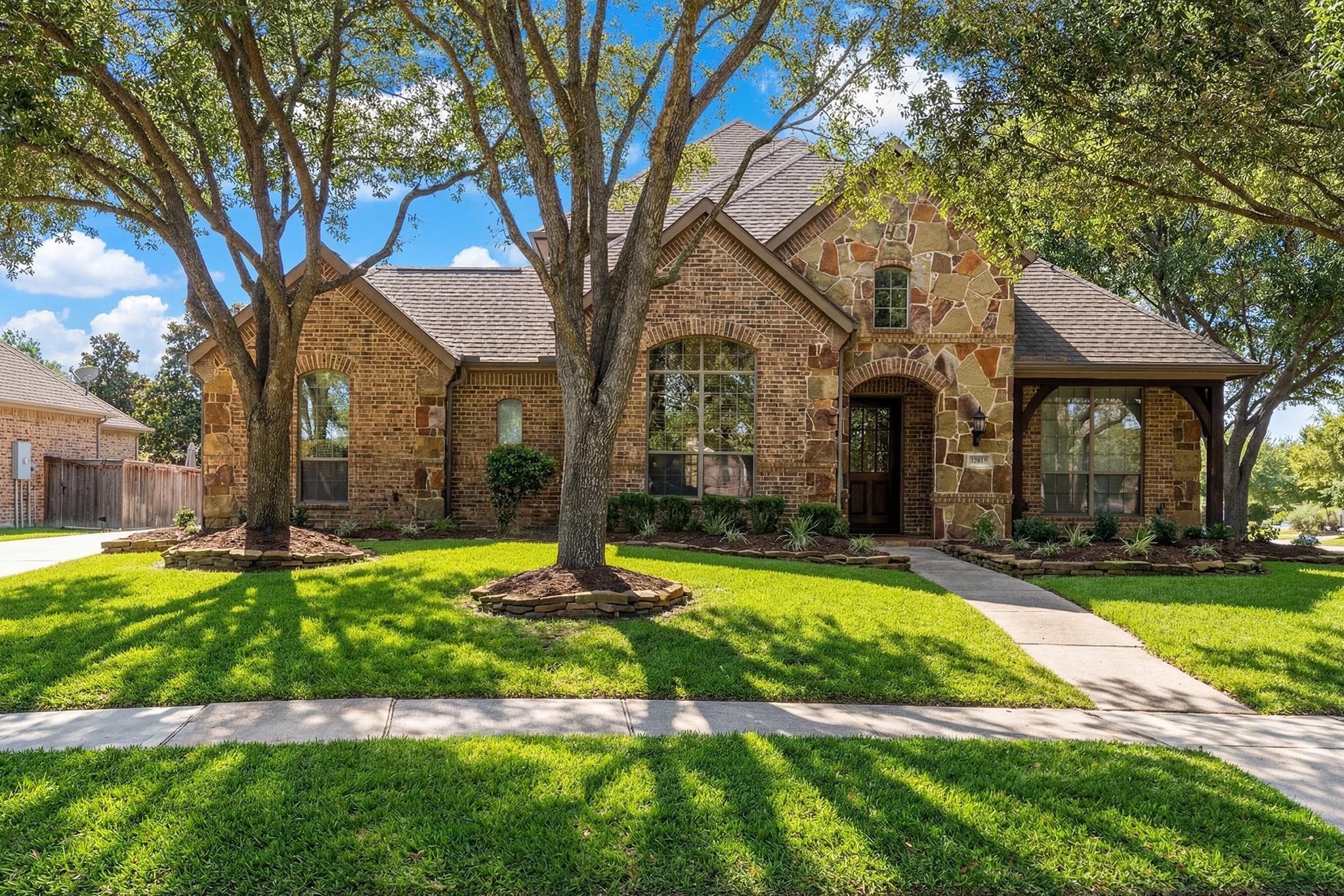 12815 Spirit Mound Ln