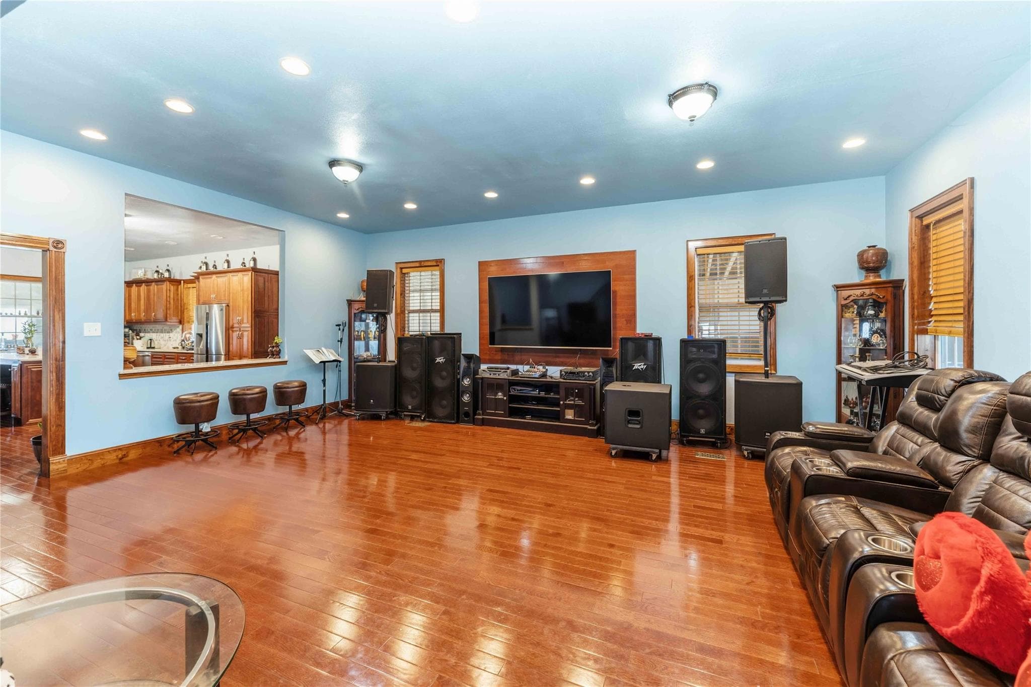 Gallery image 4