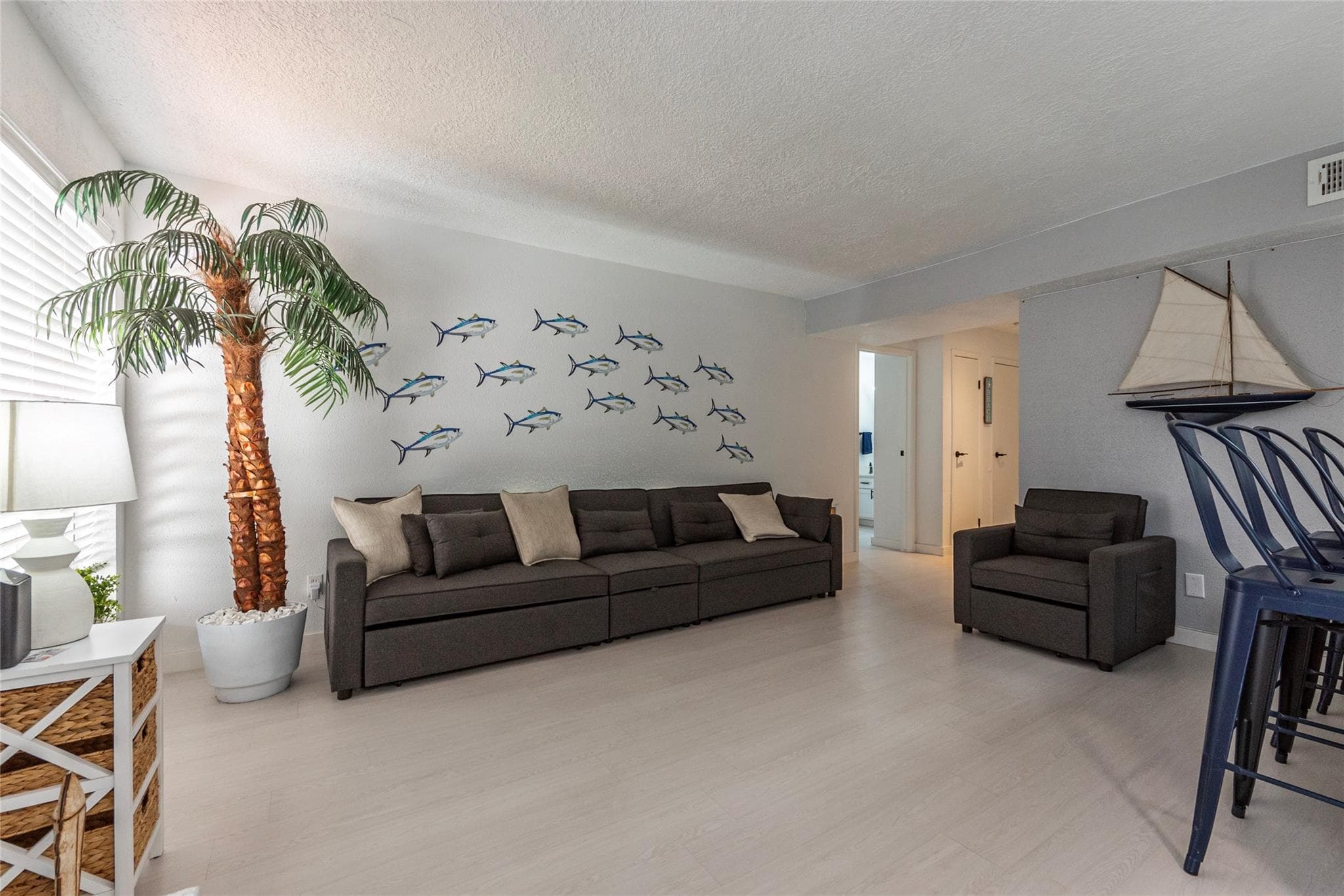 Main property image