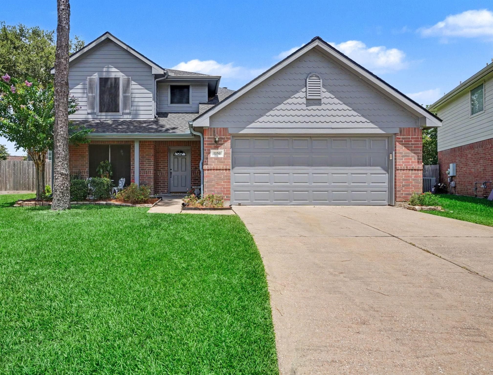 1150 Andover Dr