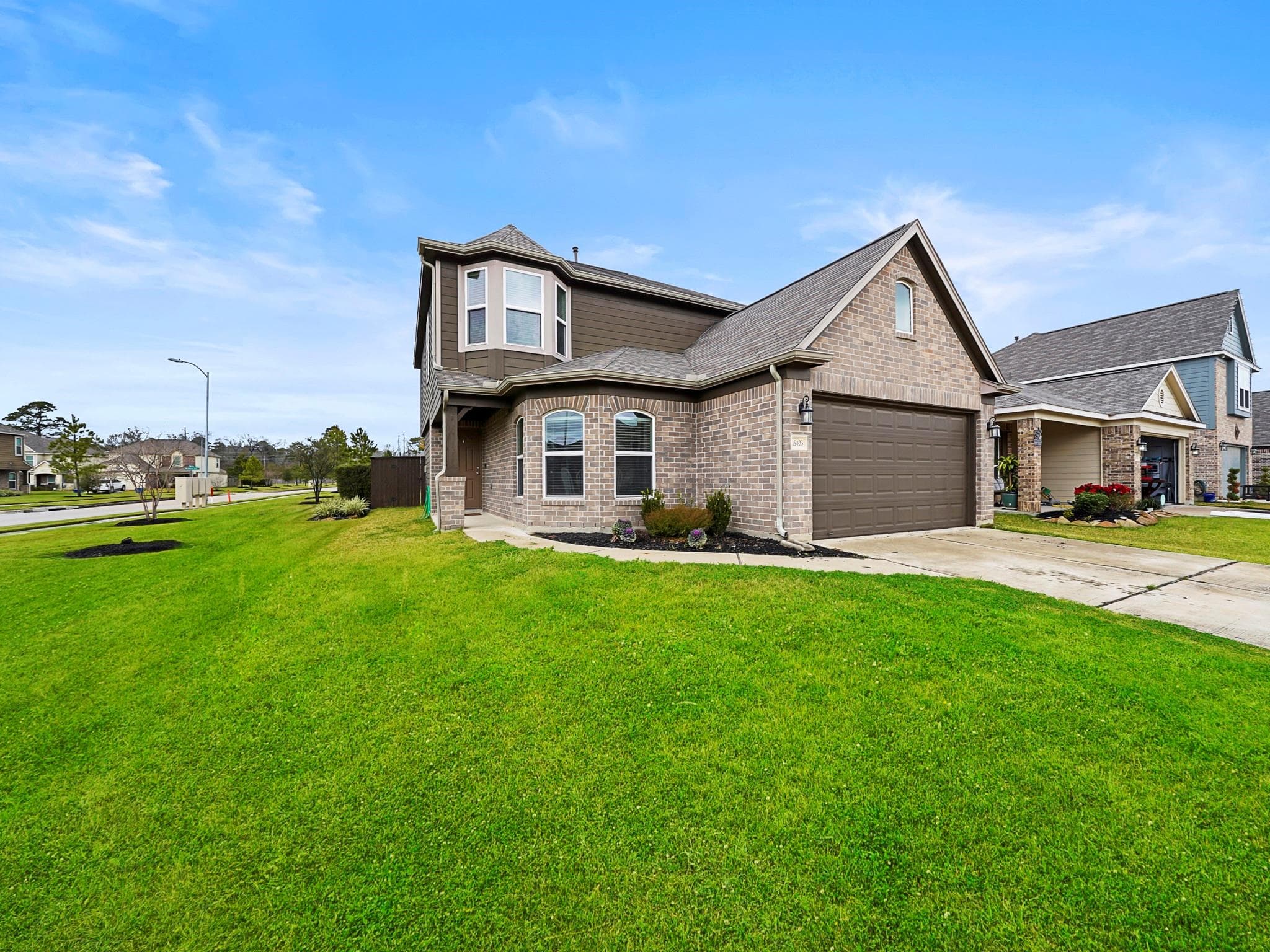 15403 Roaming River Trl