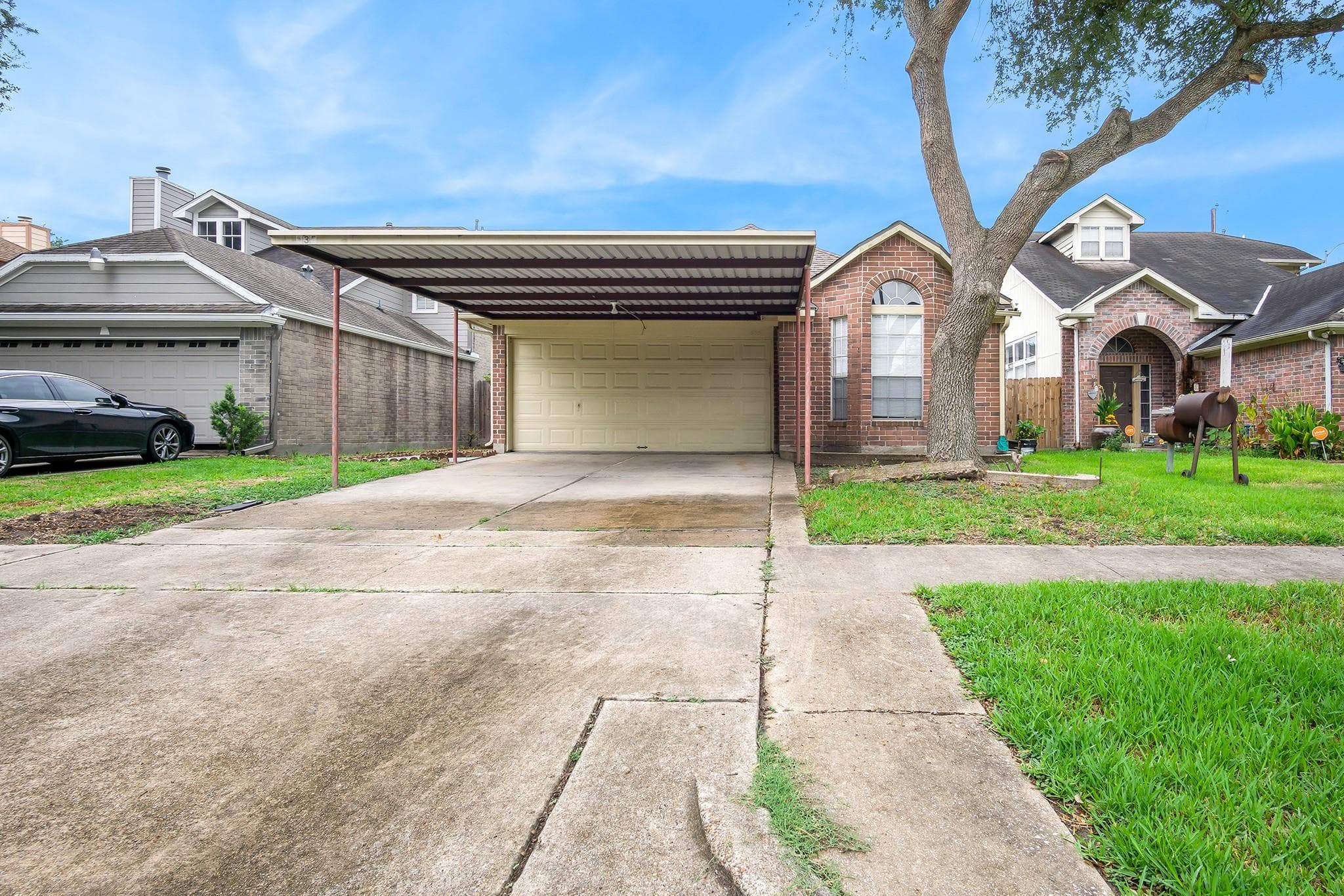 835 Whelton Dr