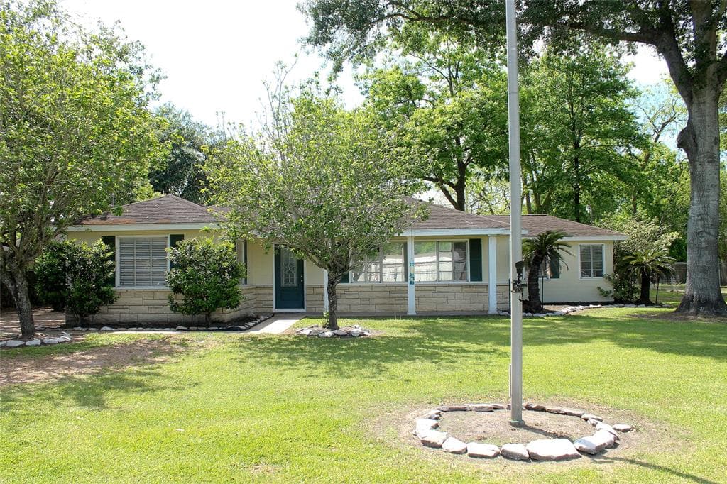 9714 Radio Rd