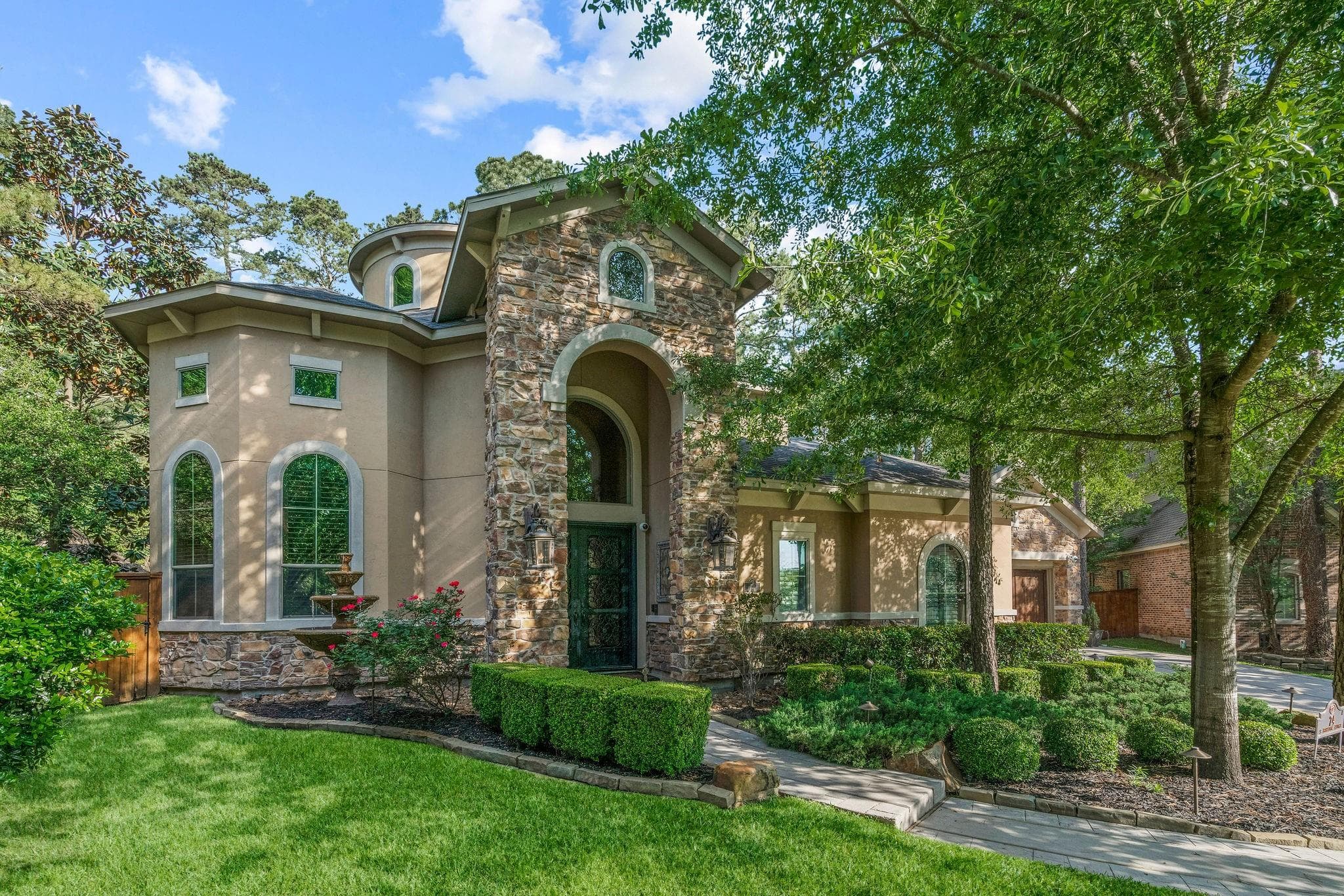 74 S Horizon Ridge Ct