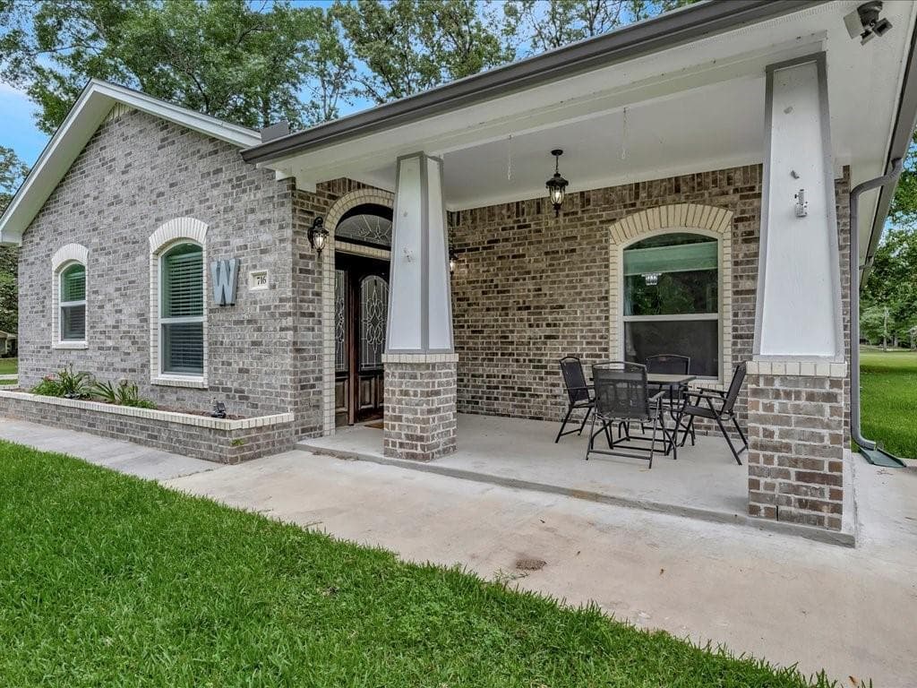716 Wildwood Dr
