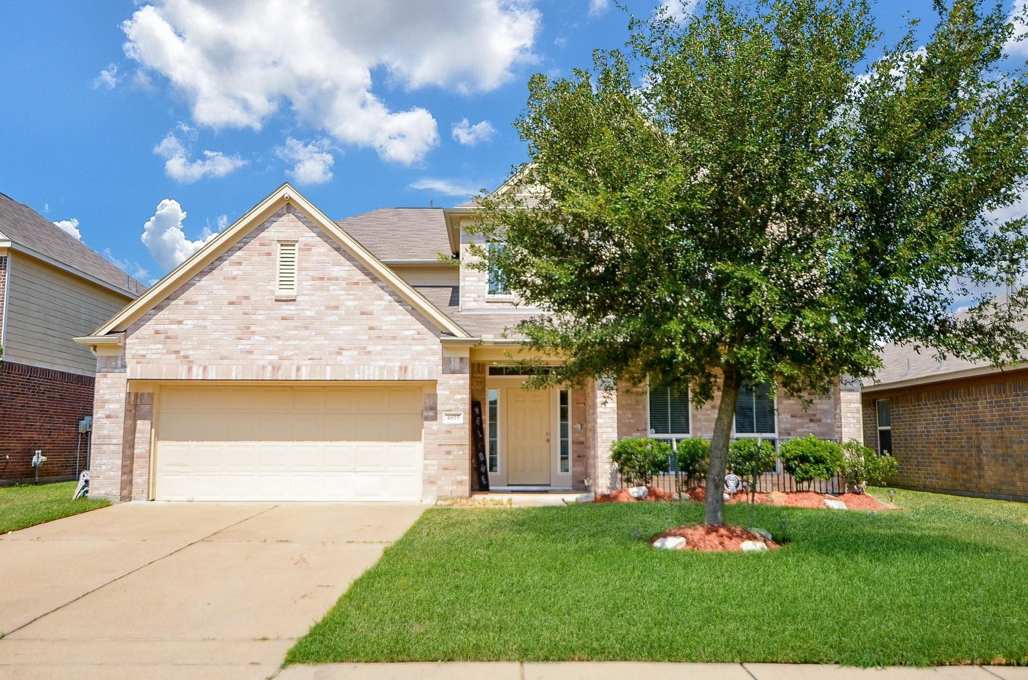 4815 Hackamore Brook Ct