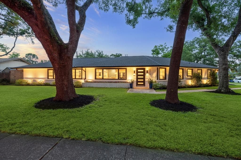 Main property image