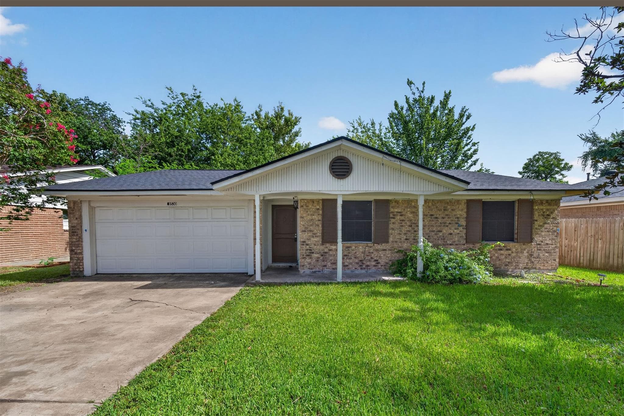 8530 Cedel Dr