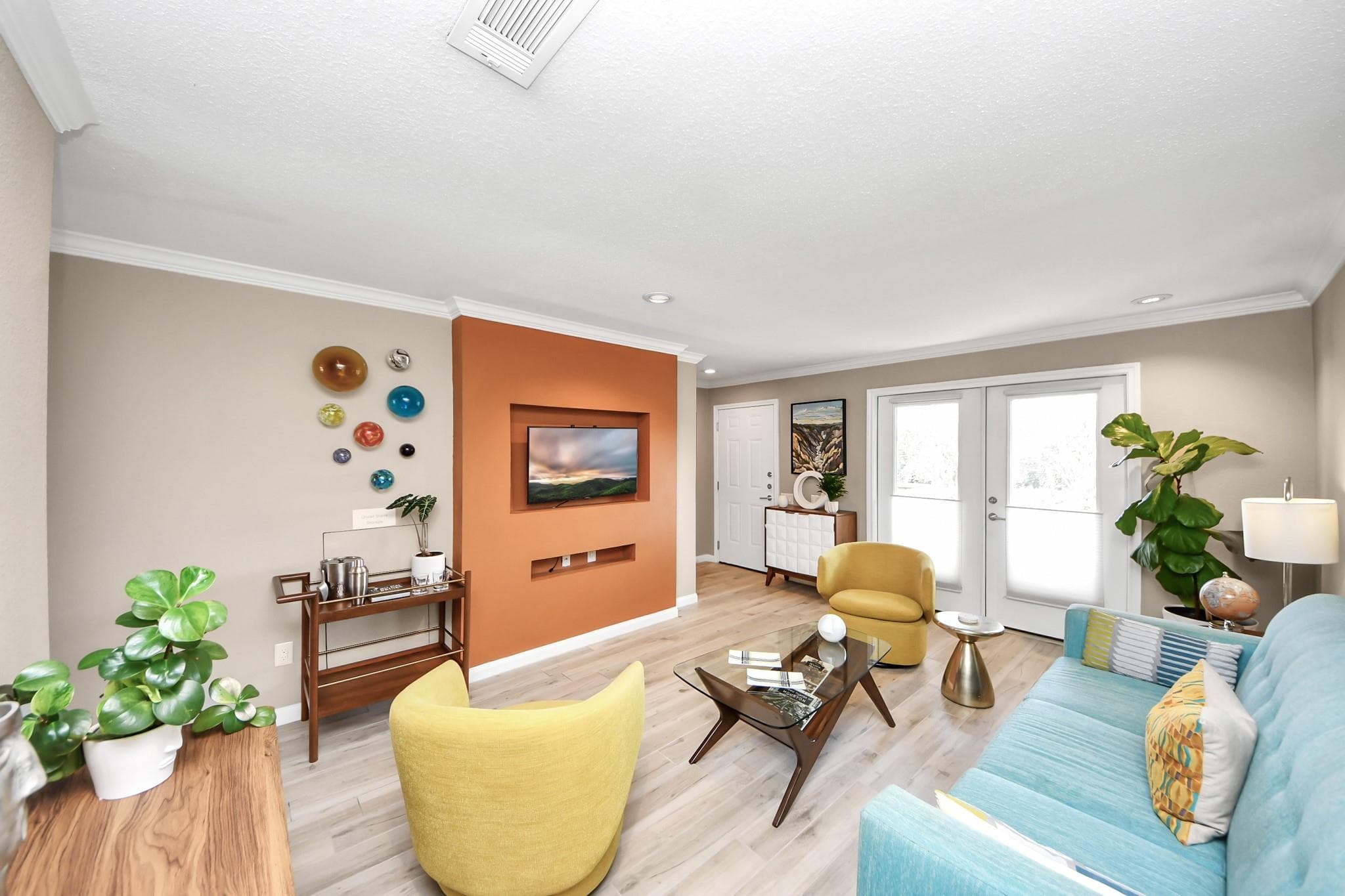 1860 White Oak Dr Apt 373