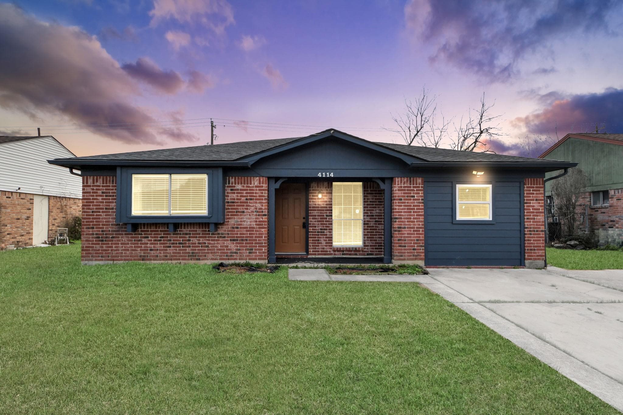 4114 Fairgreen Ln
