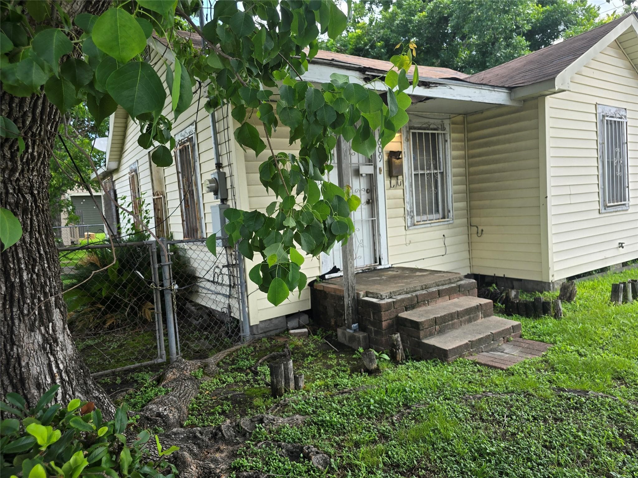 Gallery image 2